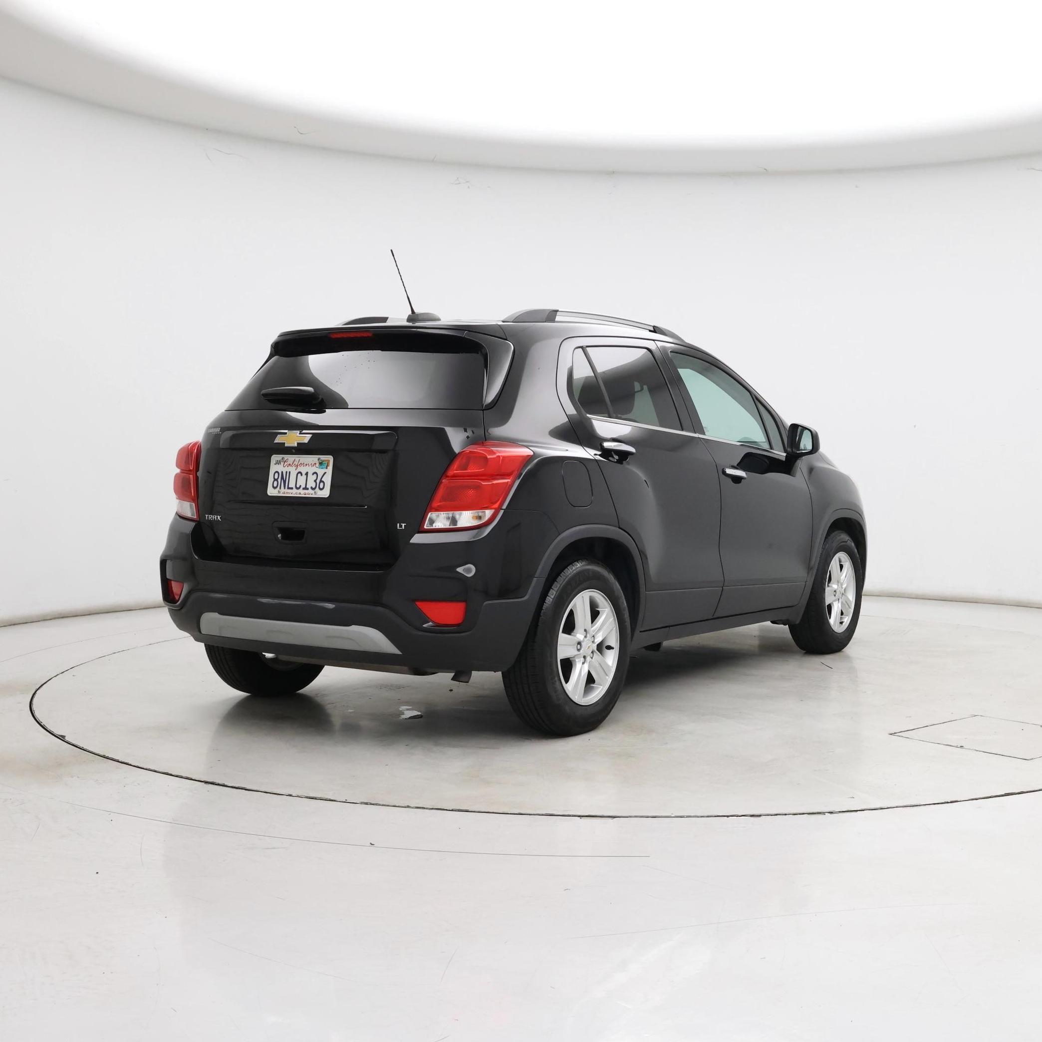 Thumbnail: 2019 Chevrolet Trax - 8