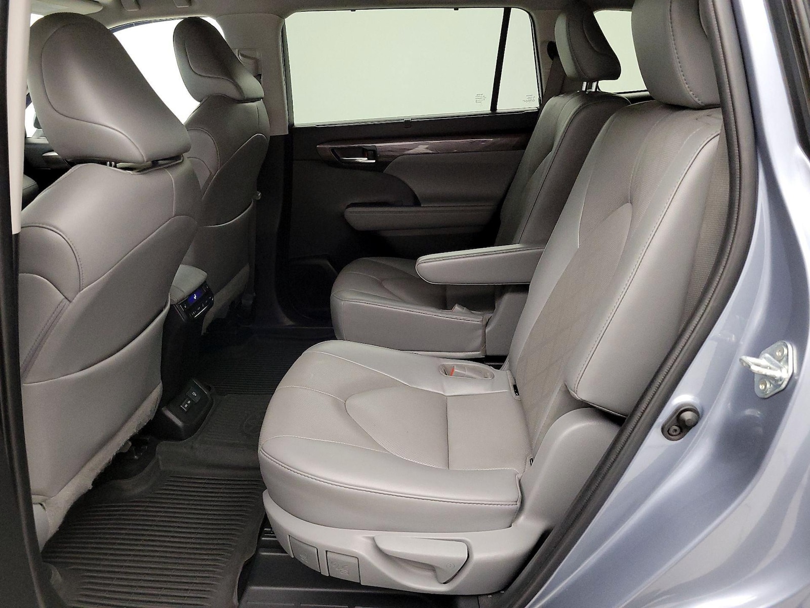 2022 Toyota Highlander Platinum - Photo 22