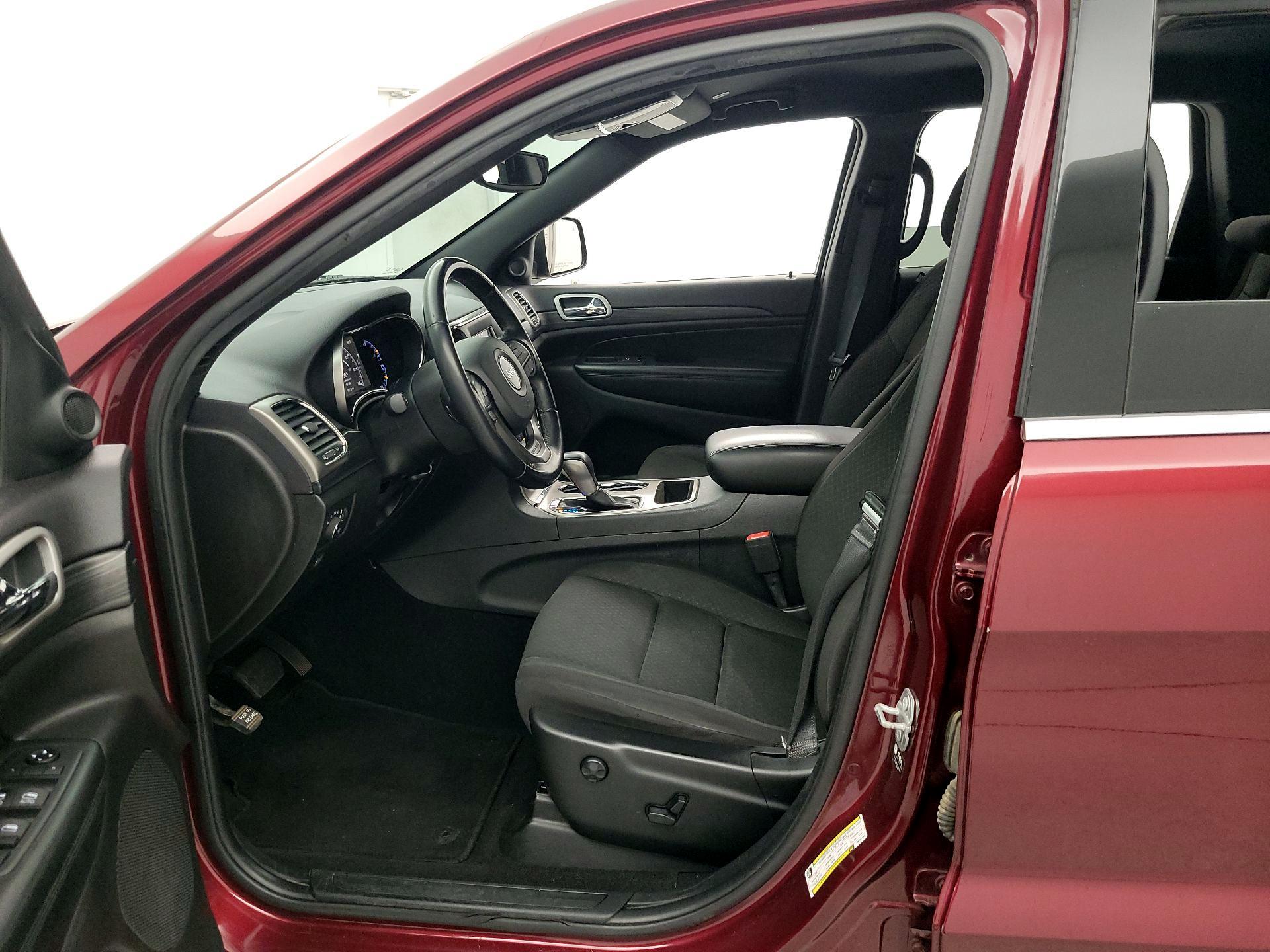 Thumbnail: 2021 Jeep Grand Cherokee - 11