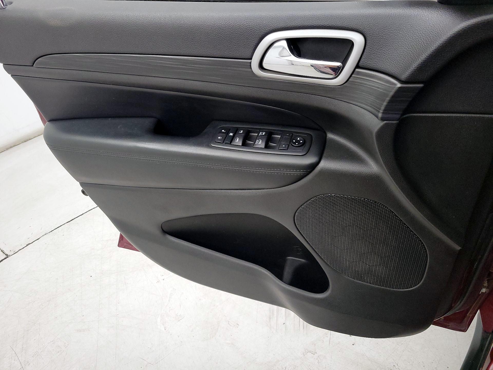 Thumbnail: 2021 Jeep Grand Cherokee - 12