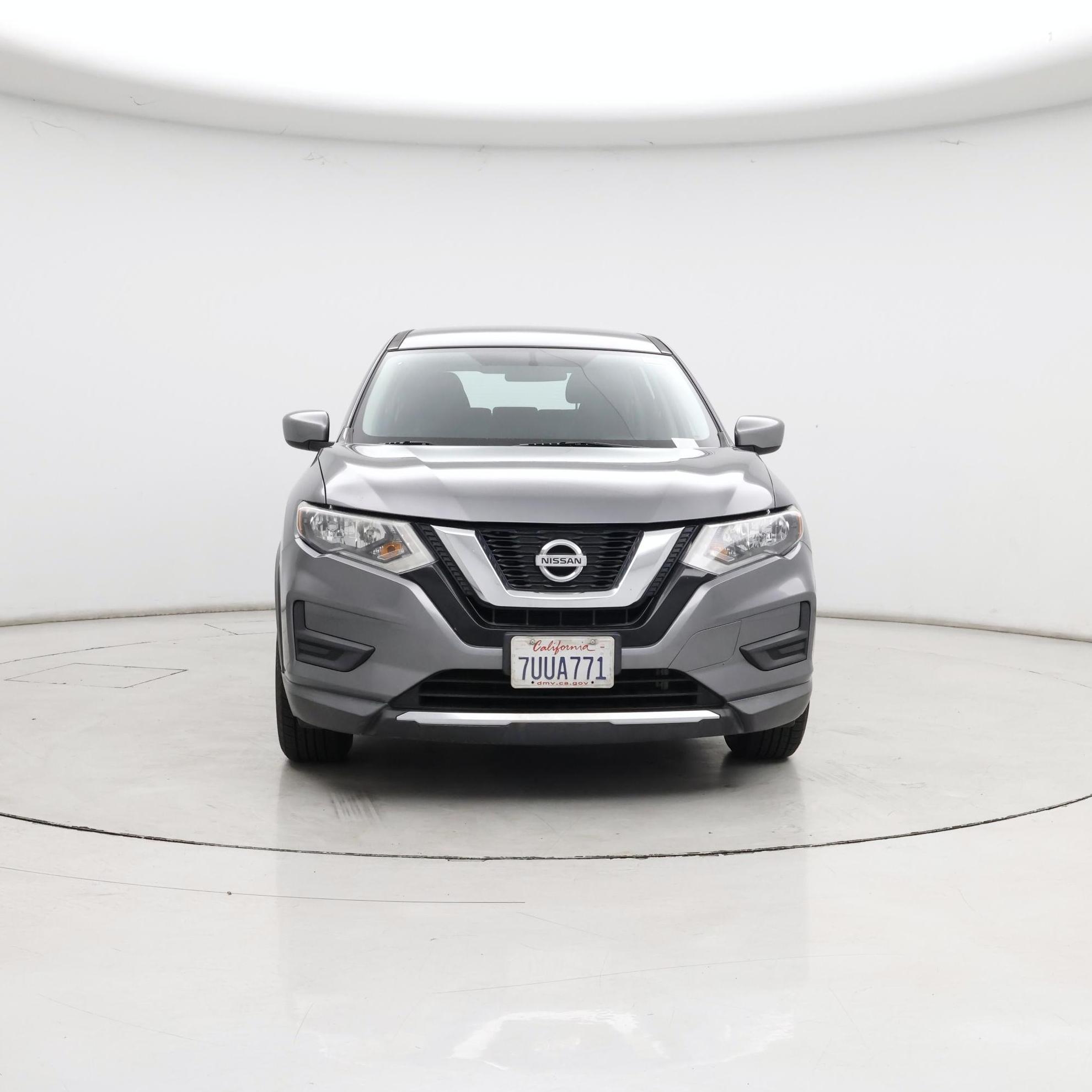 Thumbnail: 2017 Nissan Rogue - 5