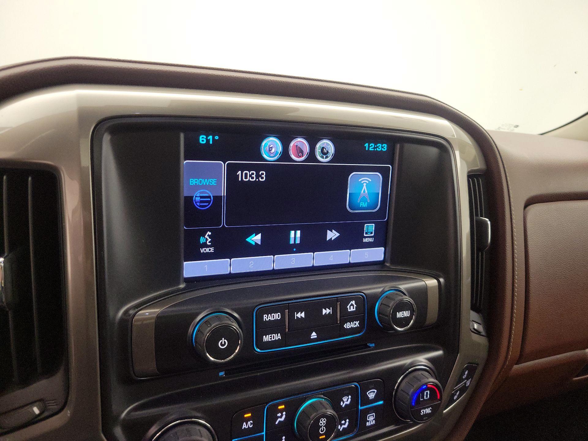 Thumbnail: 2015 Chevrolet Silverado 1500 - 16