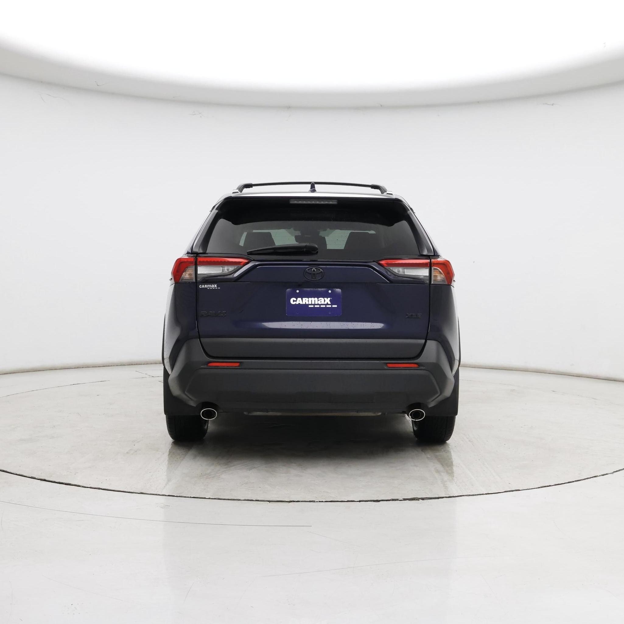 Thumbnail: 2019 Toyota RAV4 - 6