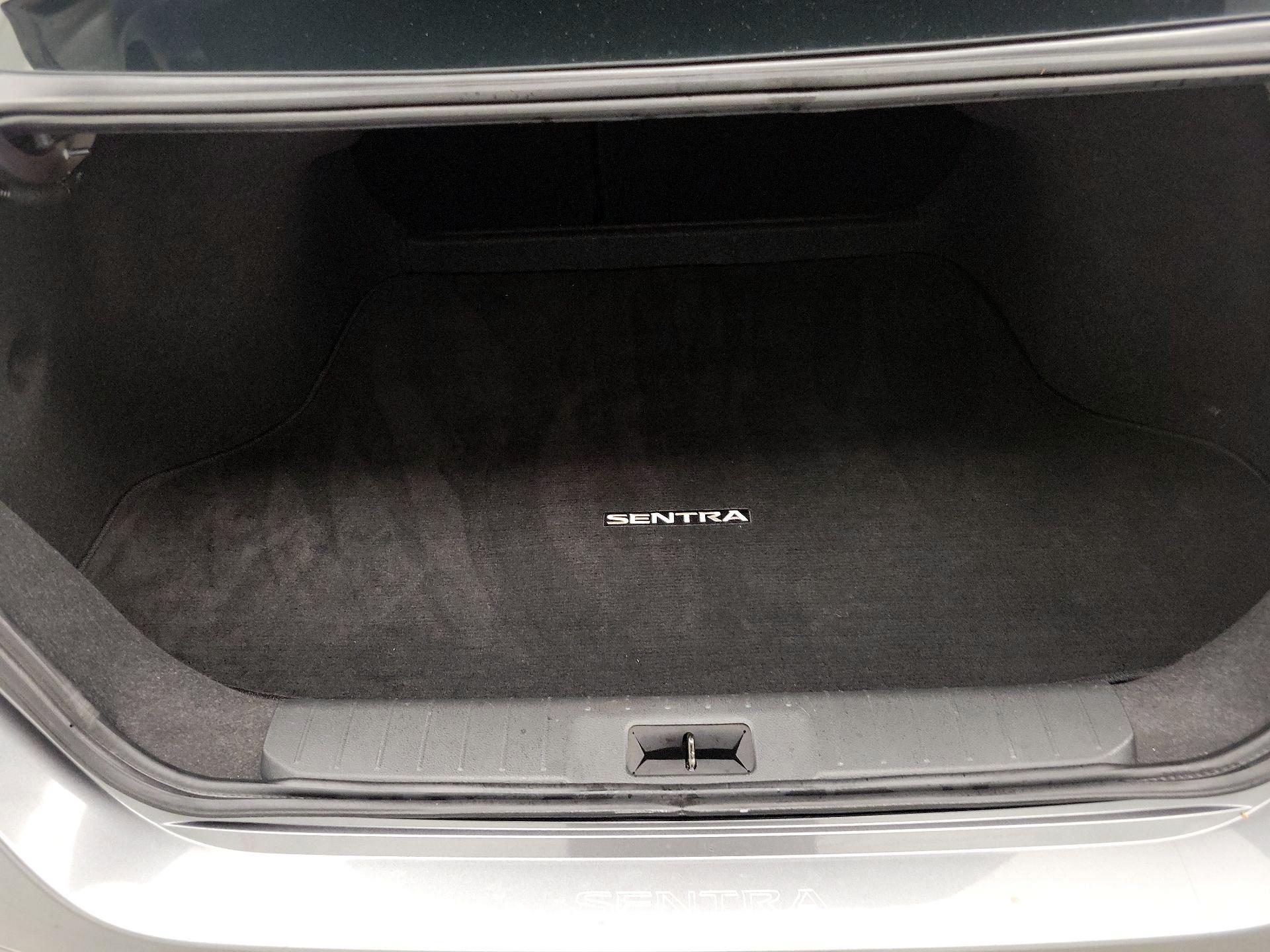 Thumbnail: 2023 Nissan Sentra - 20