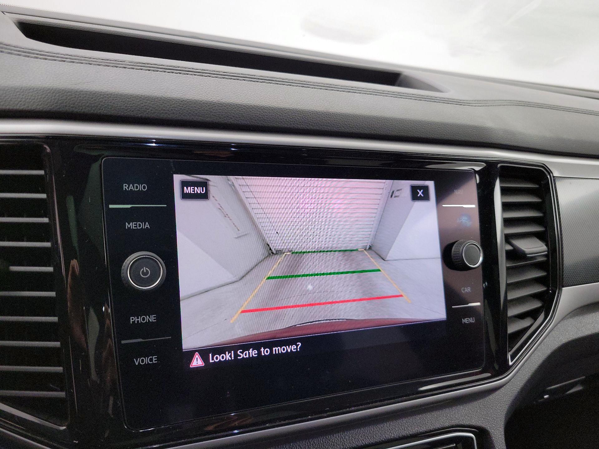 Thumbnail: 2020 Volkswagen Atlas - 14