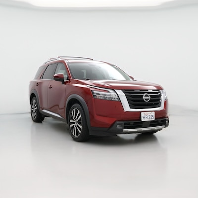 2023 Nissan Pathfinder Platinum