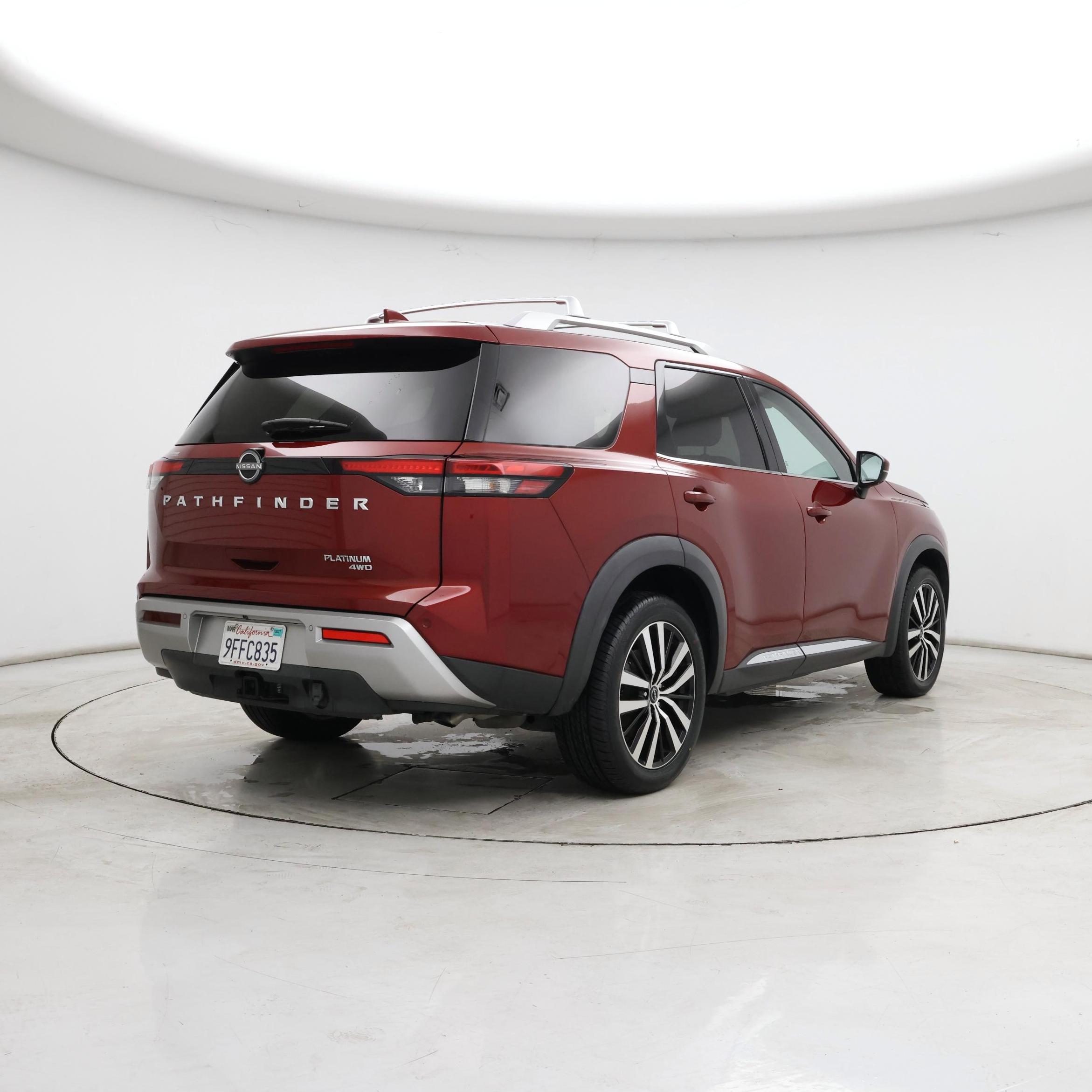 Thumbnail: 2023 Nissan Pathfinder - 8