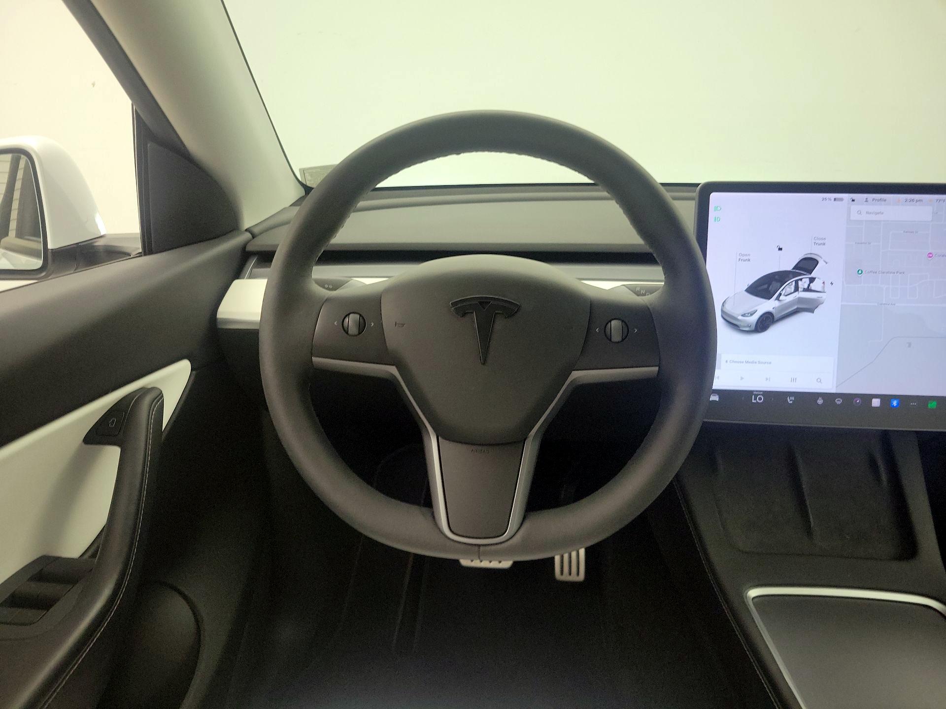 Thumbnail: 2021 Tesla Model Y - 10