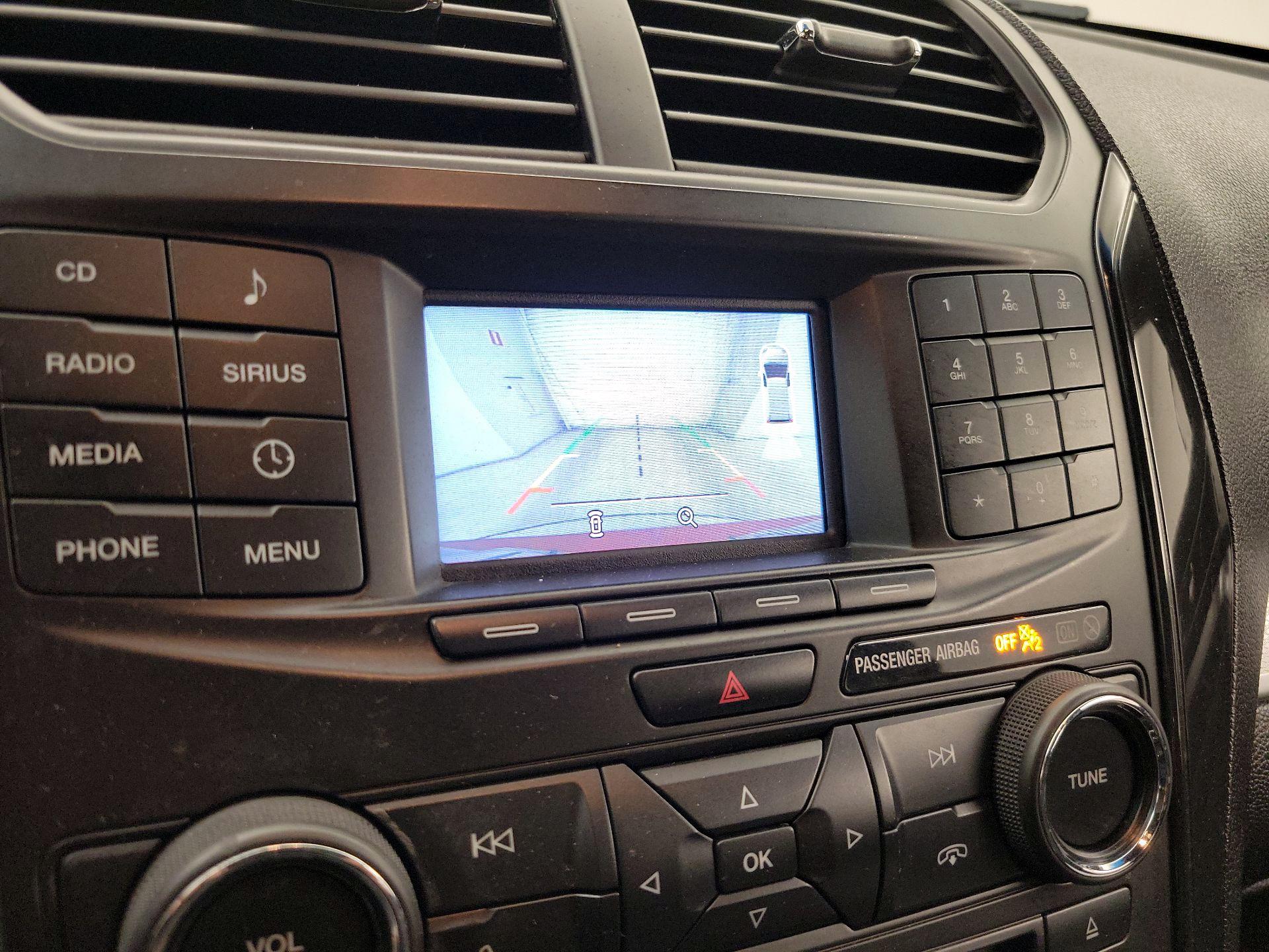 Thumbnail: 2016 Ford Explorer - 14