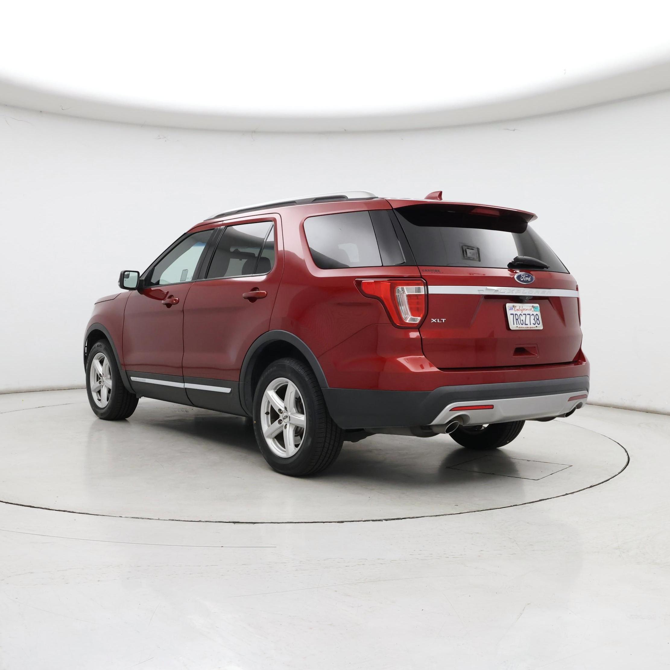 Thumbnail: 2016 Ford Explorer - 2