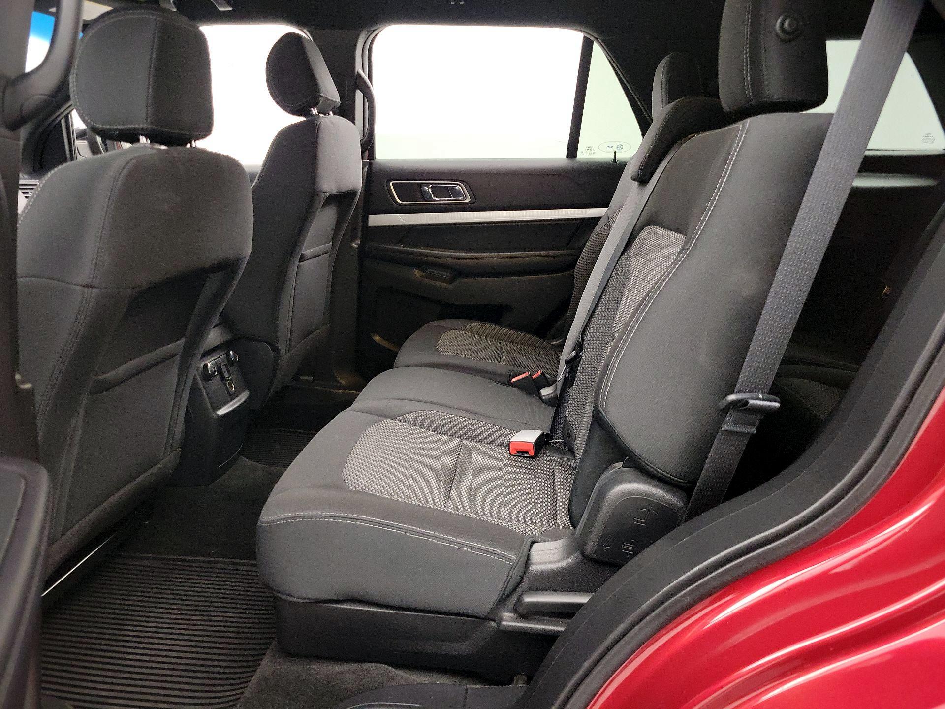Thumbnail: 2016 Ford Explorer - 19