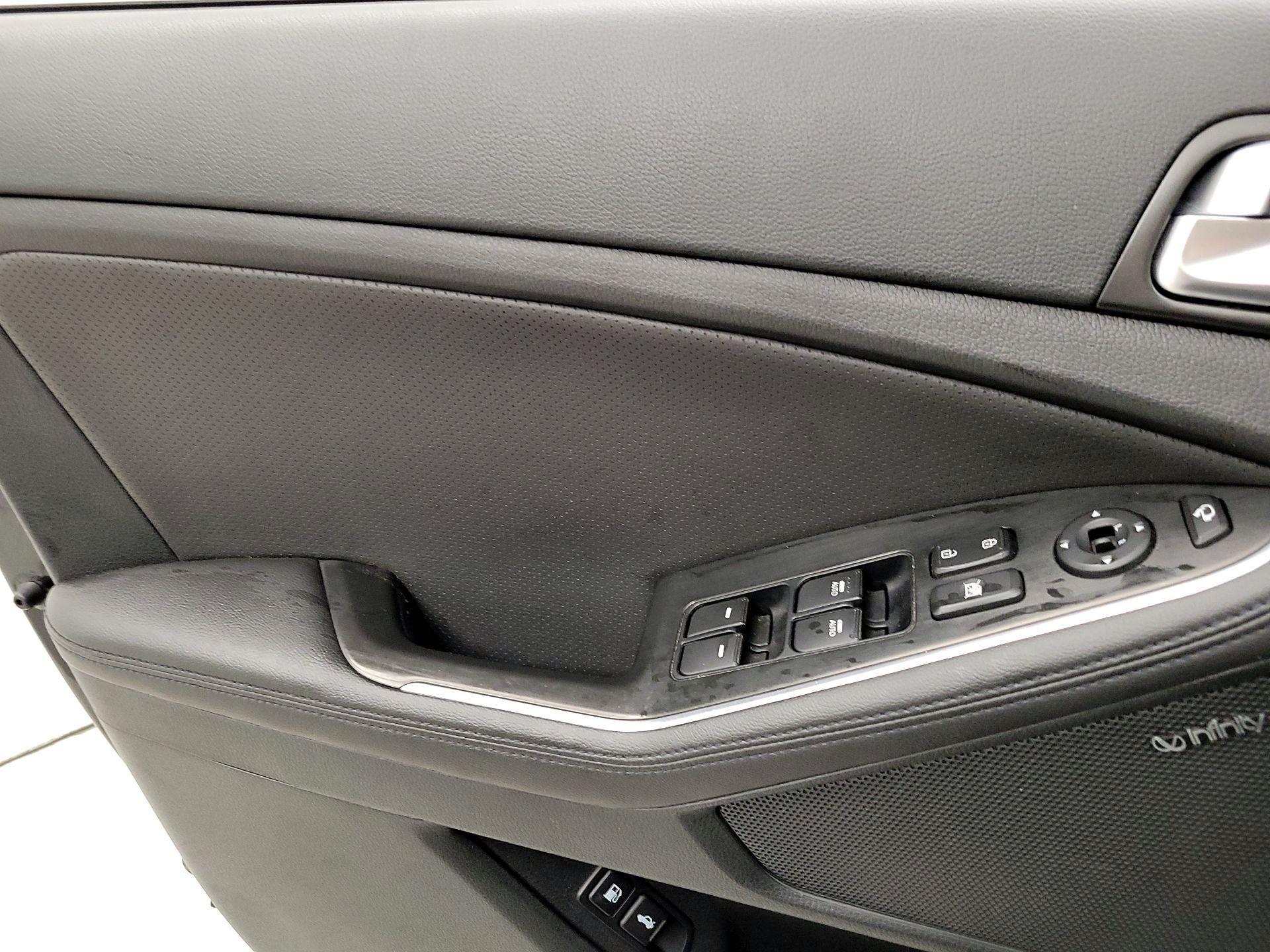 Thumbnail: 2015 Kia Optima - 12