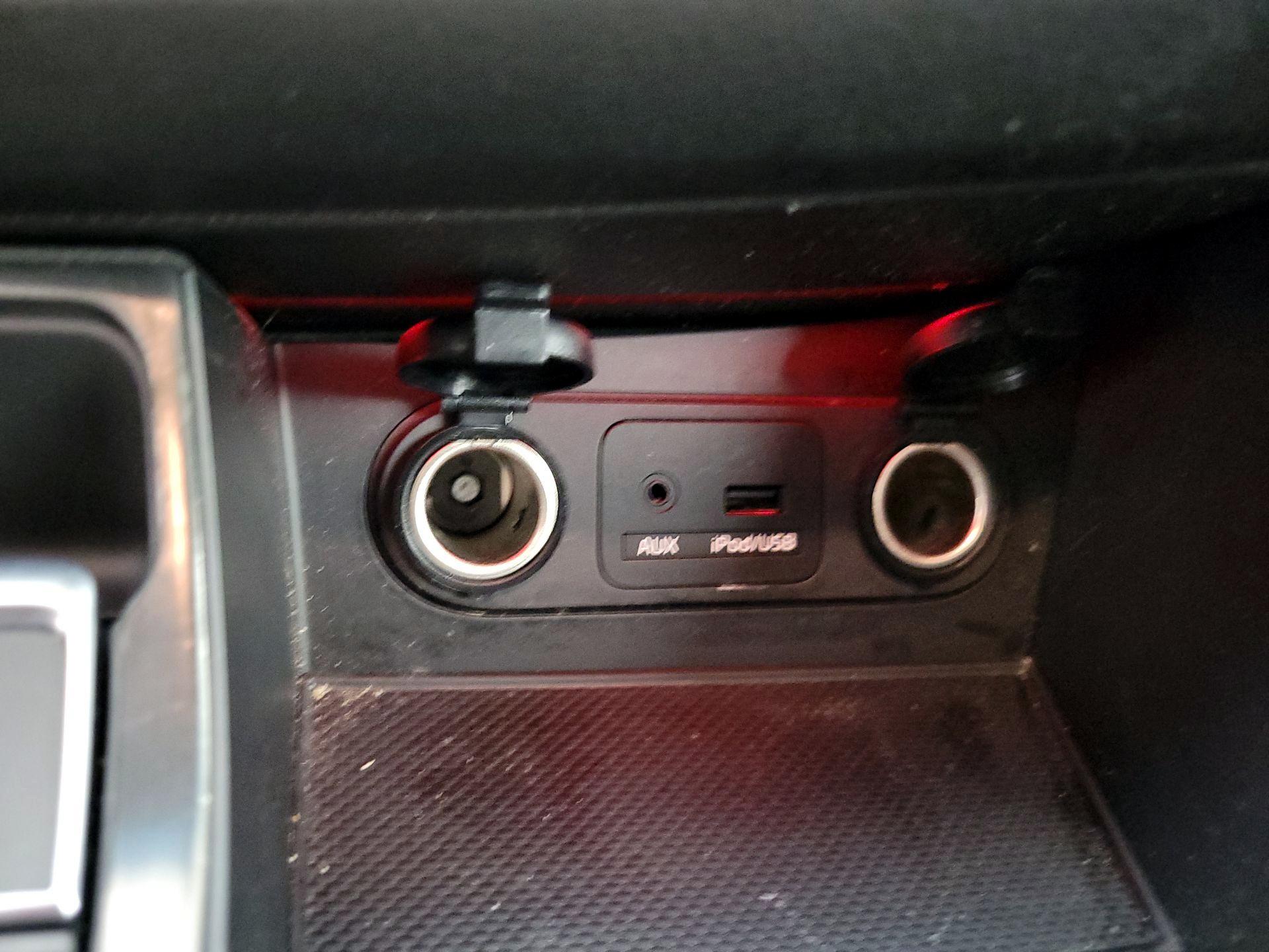 Thumbnail: 2015 Kia Optima - 19