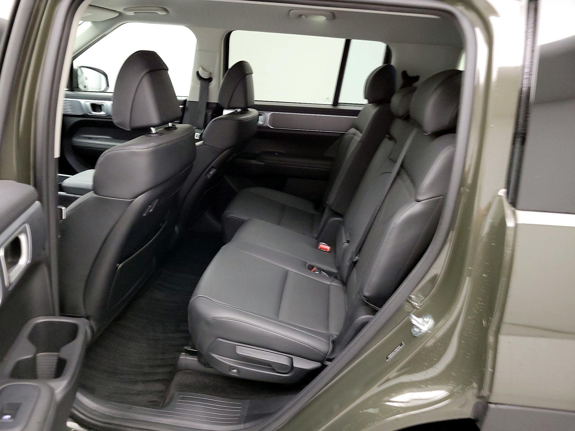 Thumbnail: 2025 Hyundai Santa Fe - 20