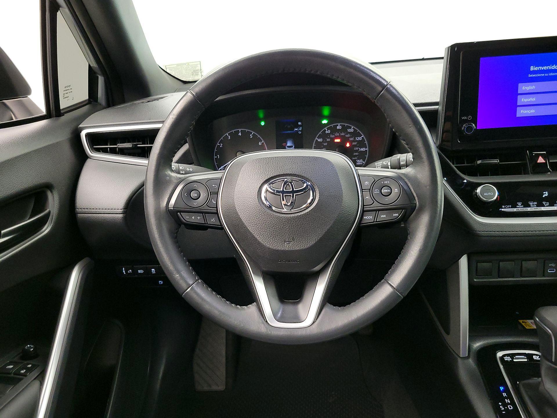 Thumbnail: 2023 Toyota Corolla Cross - 10