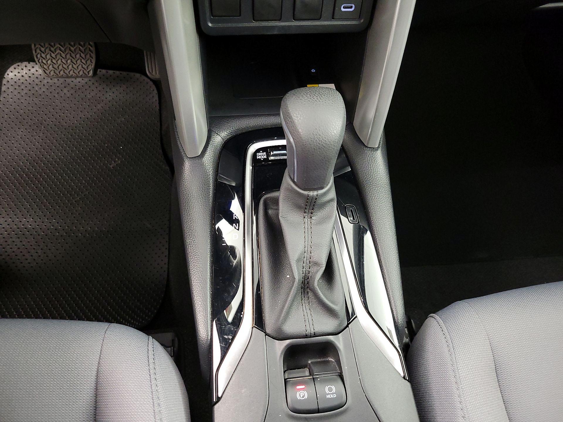 Thumbnail: 2023 Toyota Corolla Cross - 17