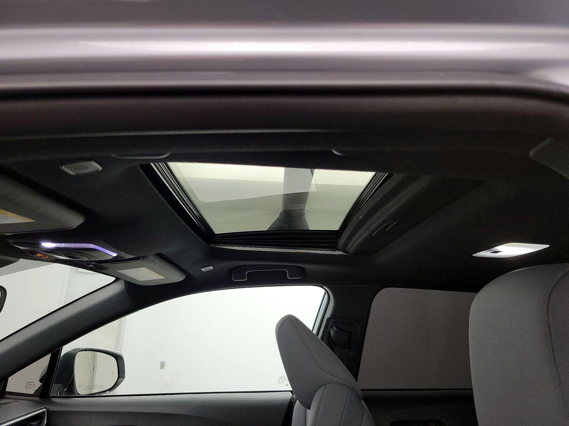 Thumbnail: 2023 Toyota Corolla Cross - 19