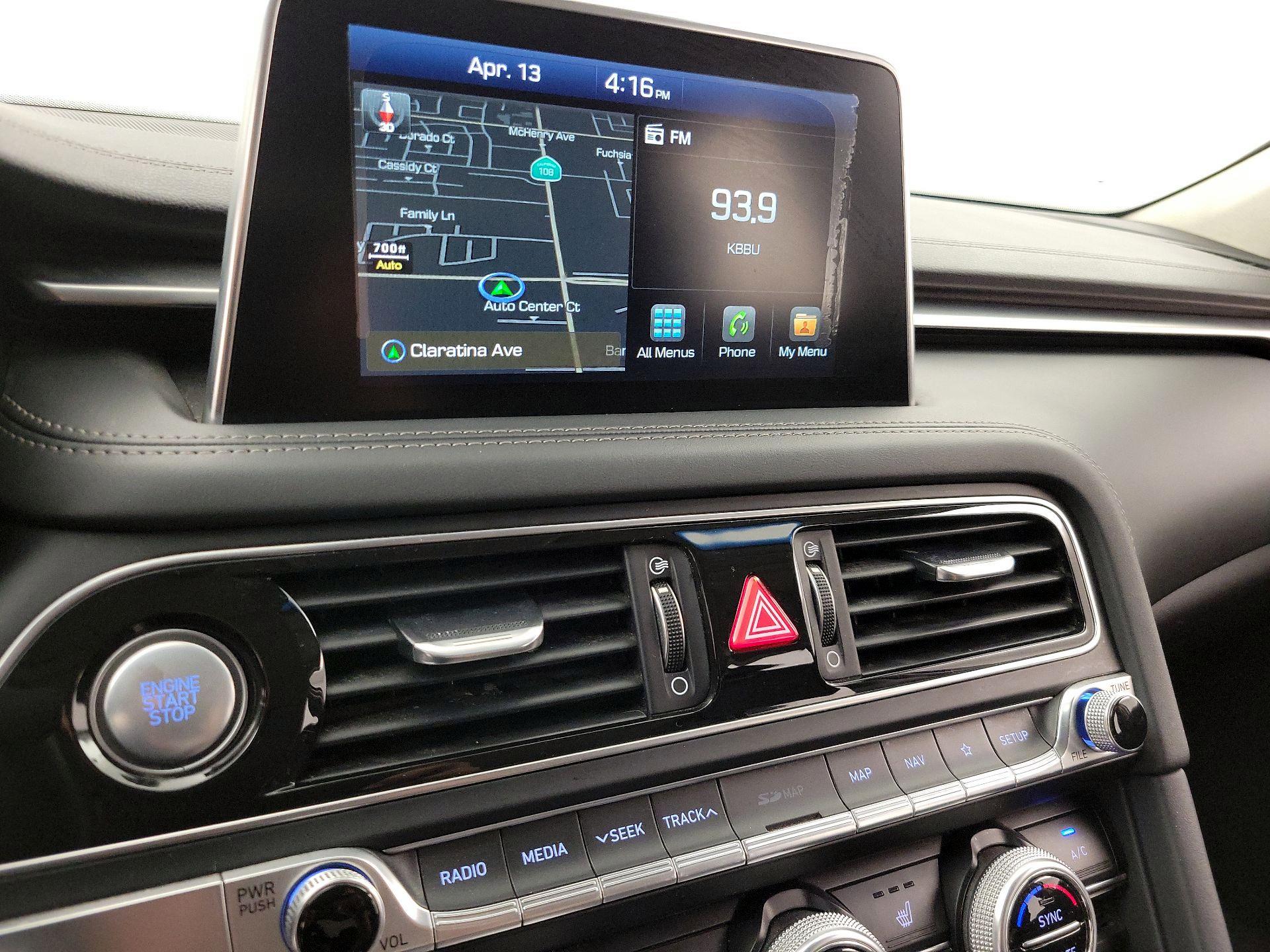 Thumbnail: 2019 Genesis G70 - 16