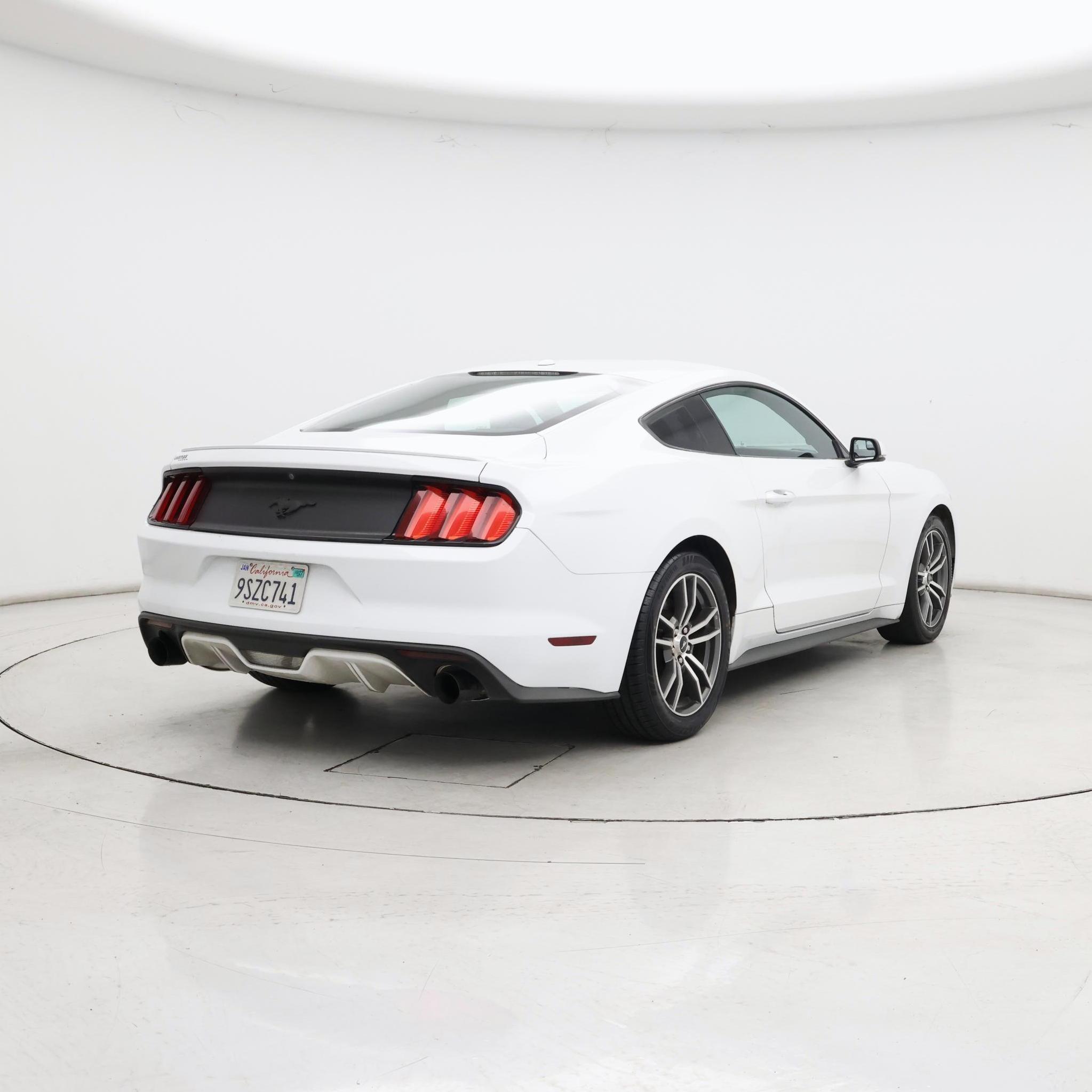 Thumbnail: 2016 Ford Mustang - 8