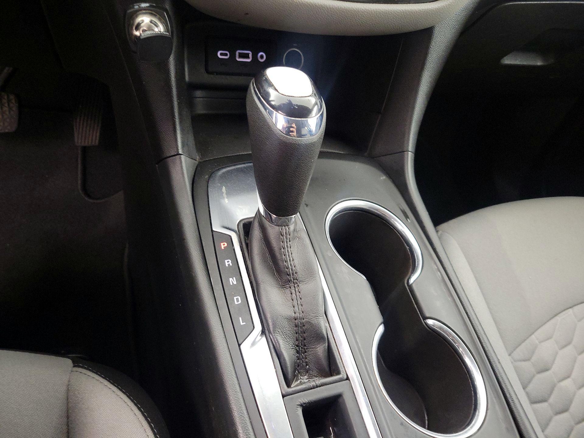Thumbnail: 2019 Chevrolet Equinox - 17