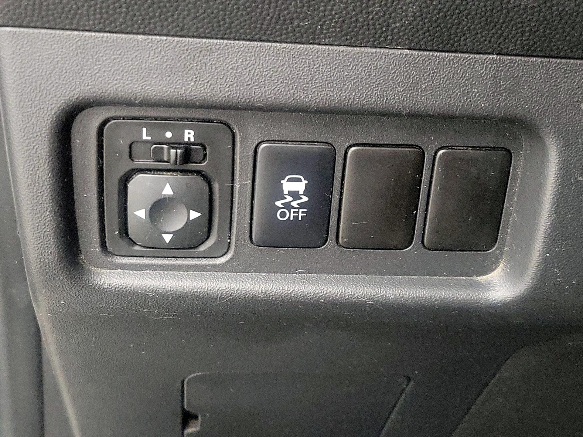 Thumbnail: 2019 Mitsubishi Mirage G4 - 13