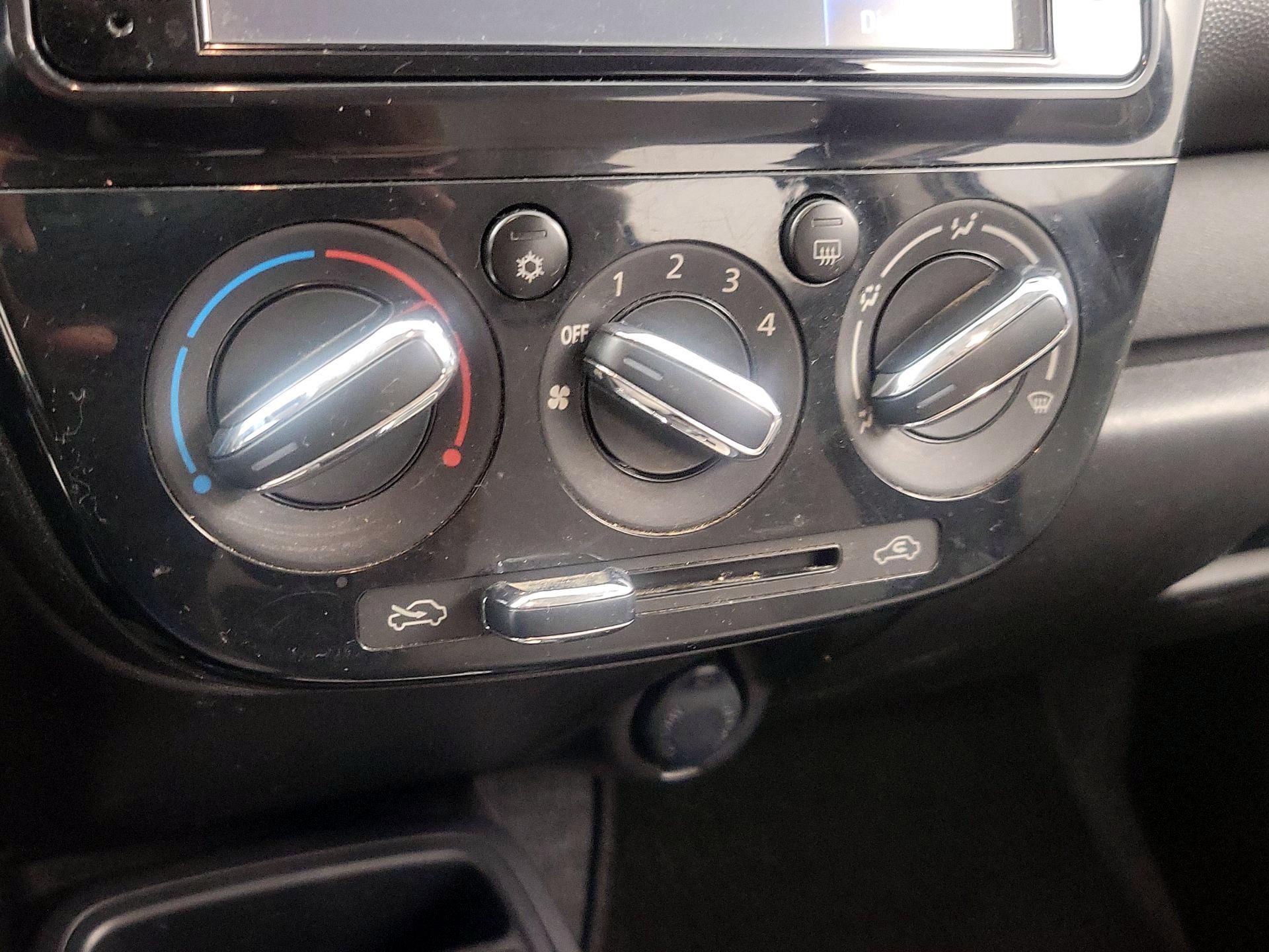 Thumbnail: 2019 Mitsubishi Mirage G4 - 16