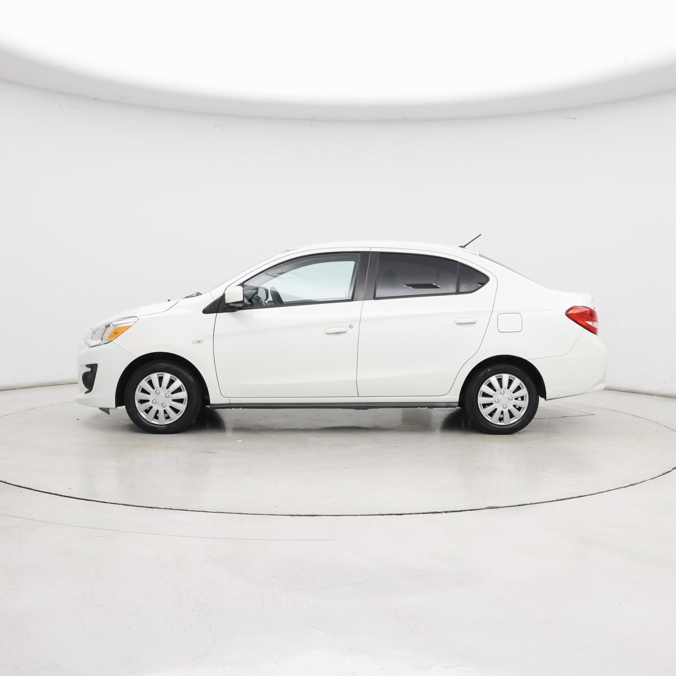 Thumbnail: 2019 Mitsubishi Mirage G4 - 3