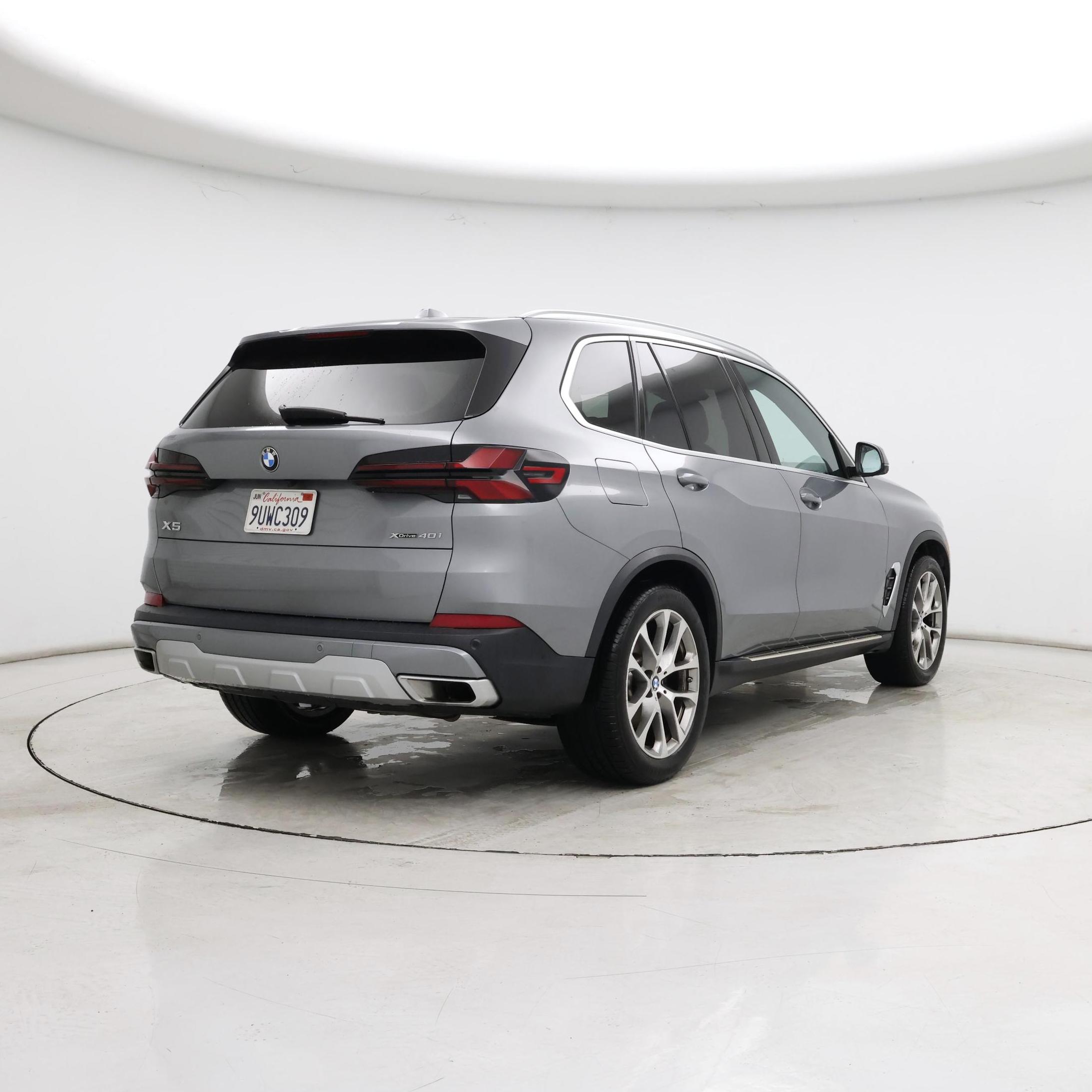 Thumbnail: 2024 BMW X5 - 8