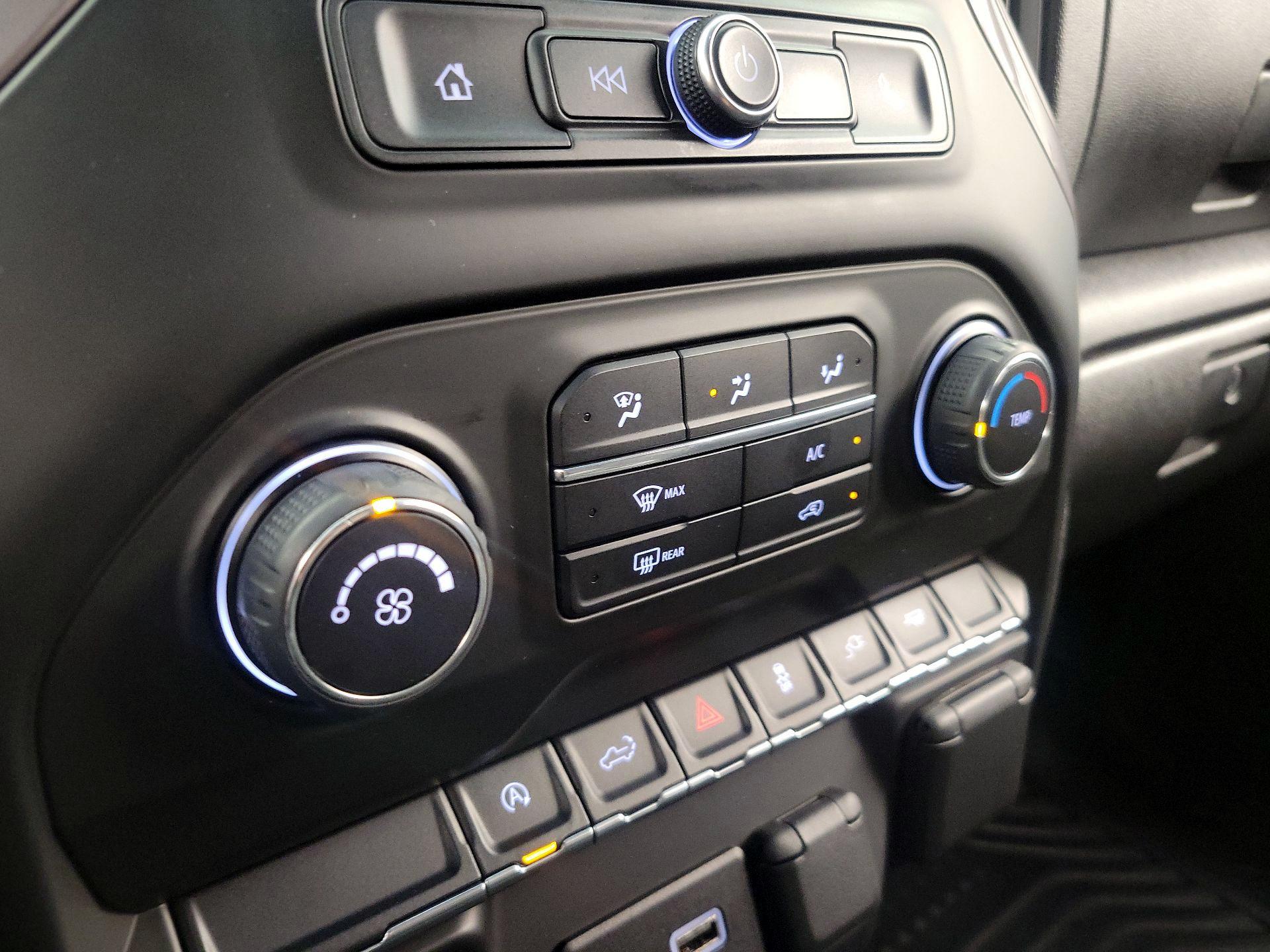 Thumbnail: 2021 Chevrolet Silverado 1500 - 16