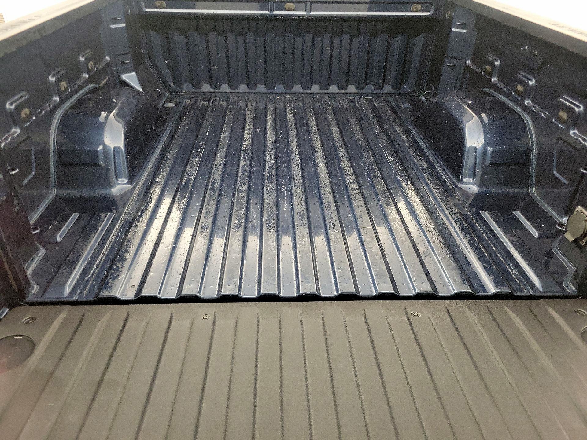 Thumbnail: 2021 Chevrolet Silverado 1500 - 20