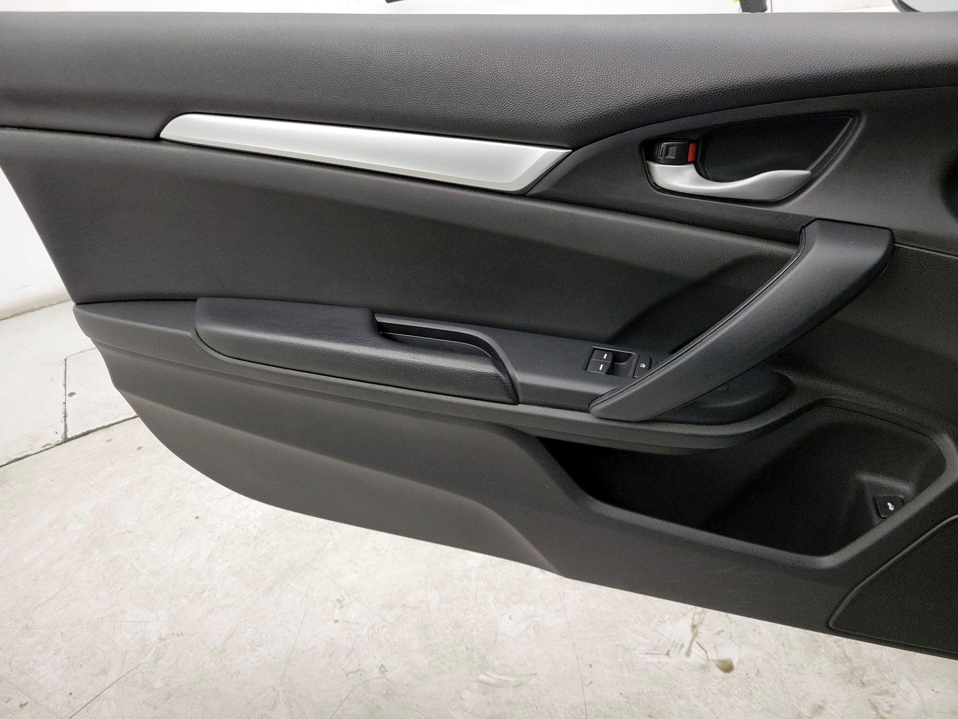 Thumbnail: 2019 Honda Civic - 12