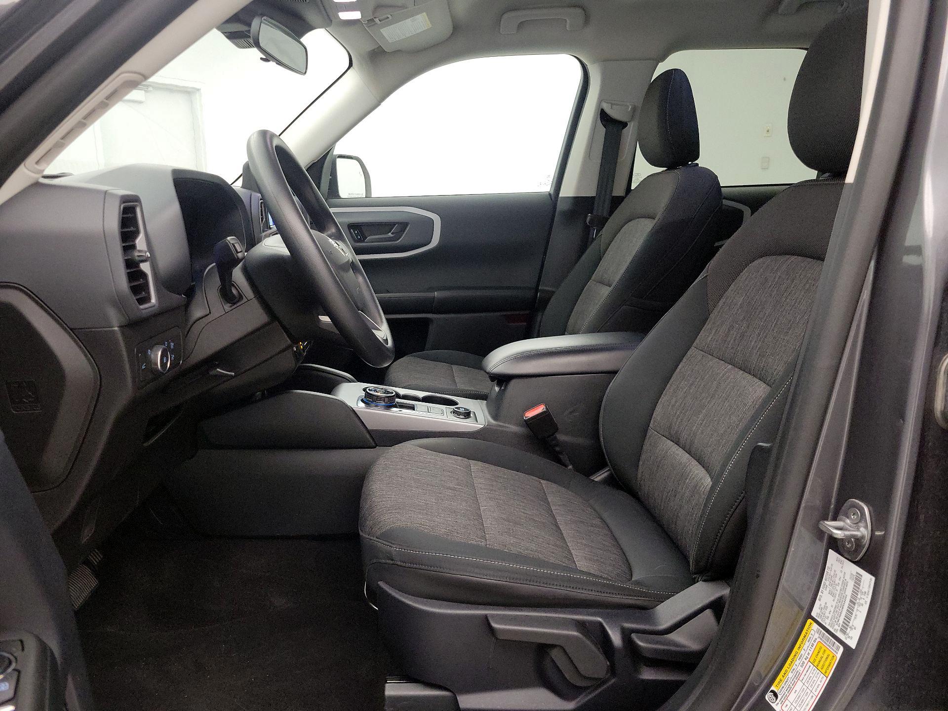 Thumbnail: 2021 Ford Bronco Sport - 11