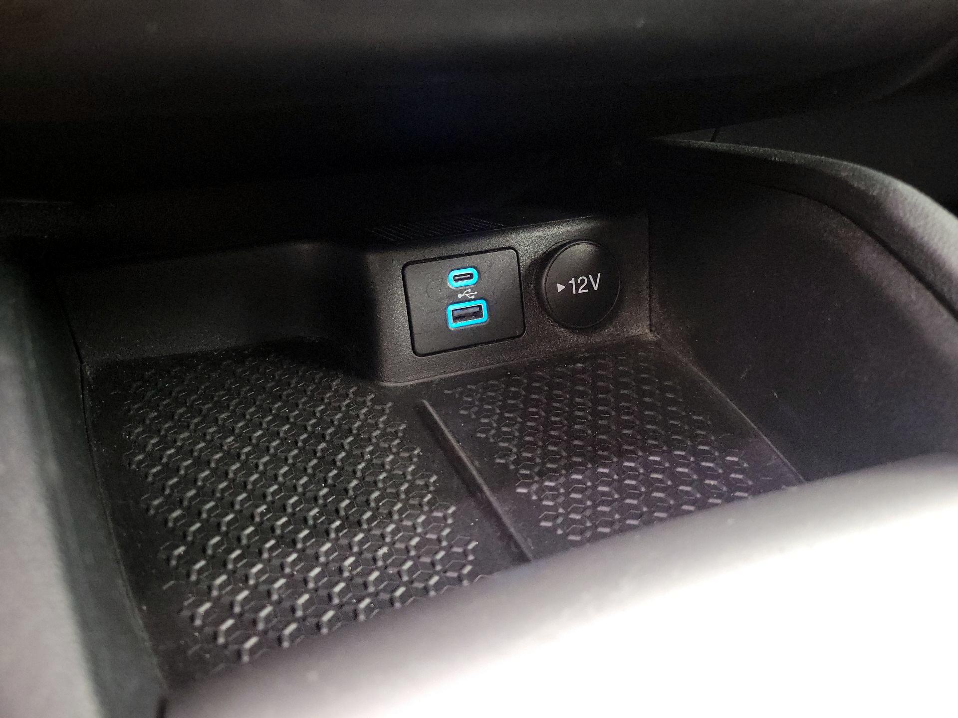 Thumbnail: 2021 Ford Bronco Sport - 18