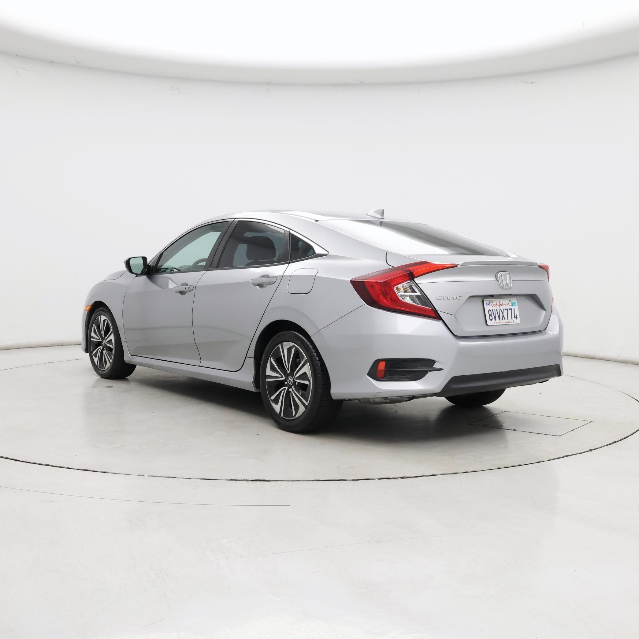 Thumbnail: 2017 Honda Civic - 2