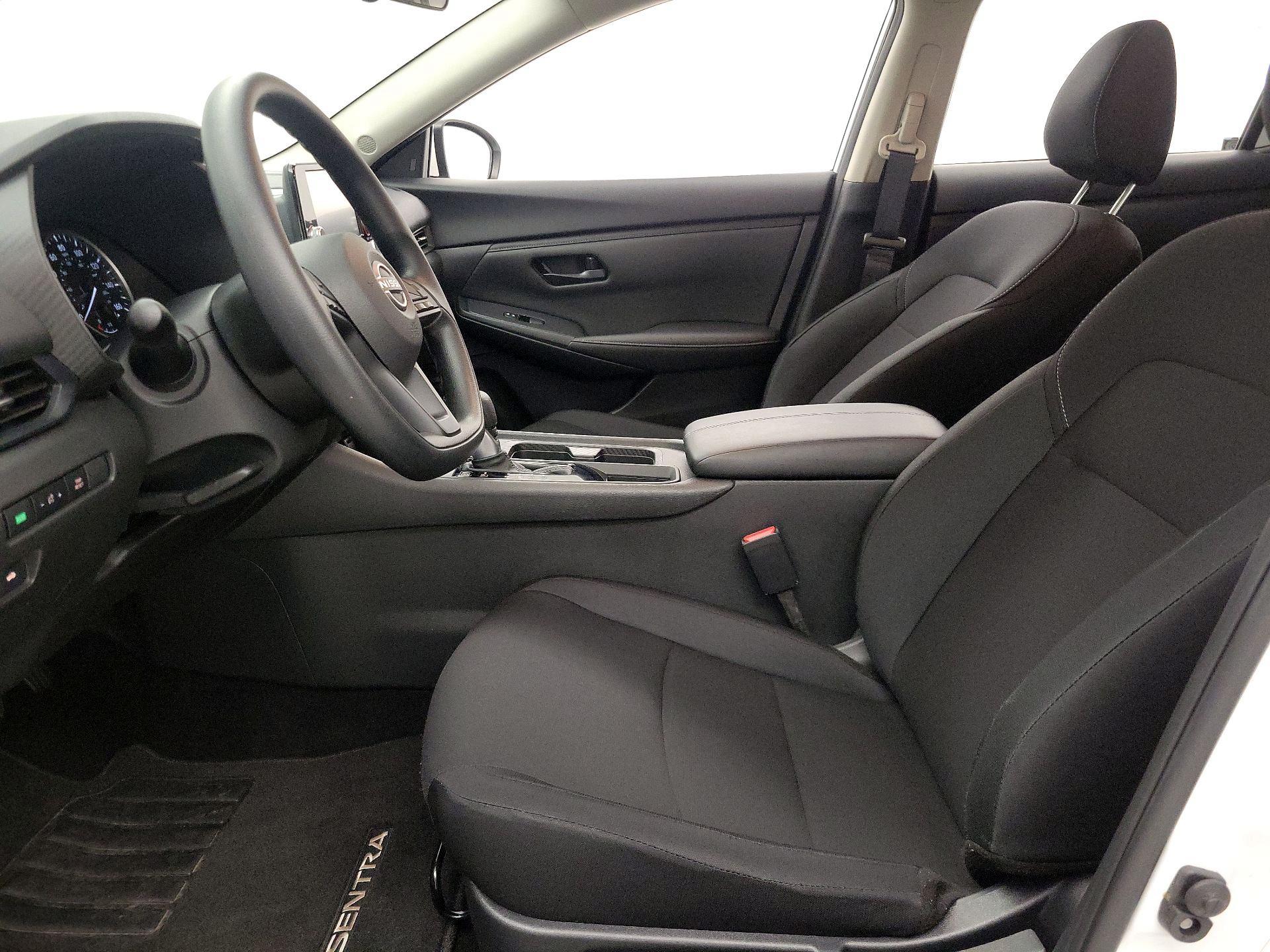 Thumbnail: 2025 Nissan Sentra - 11