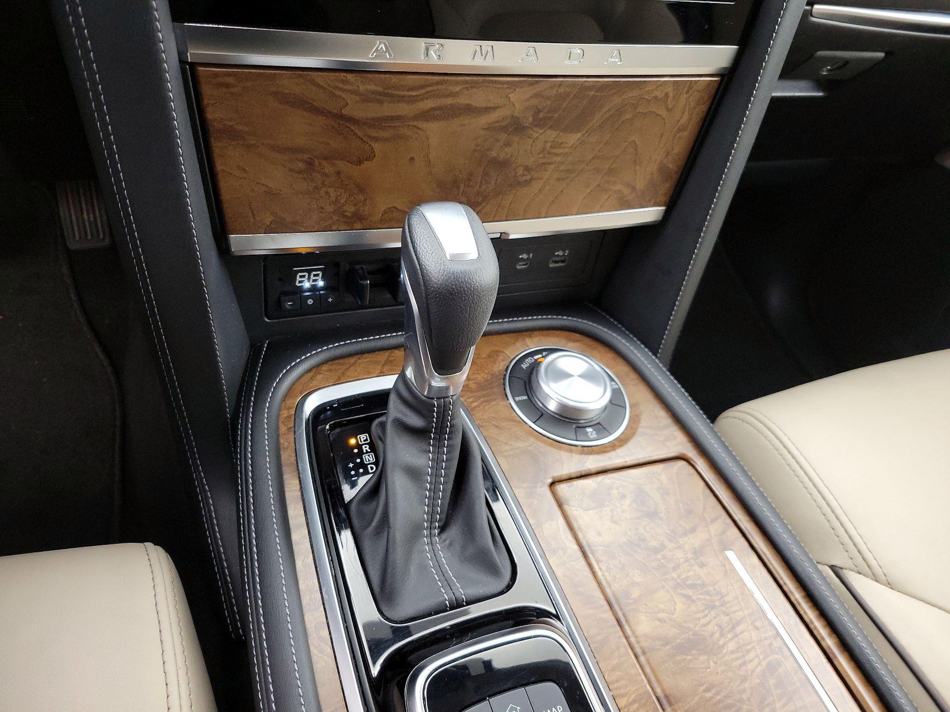 Thumbnail: 2021 Nissan Armada - 18