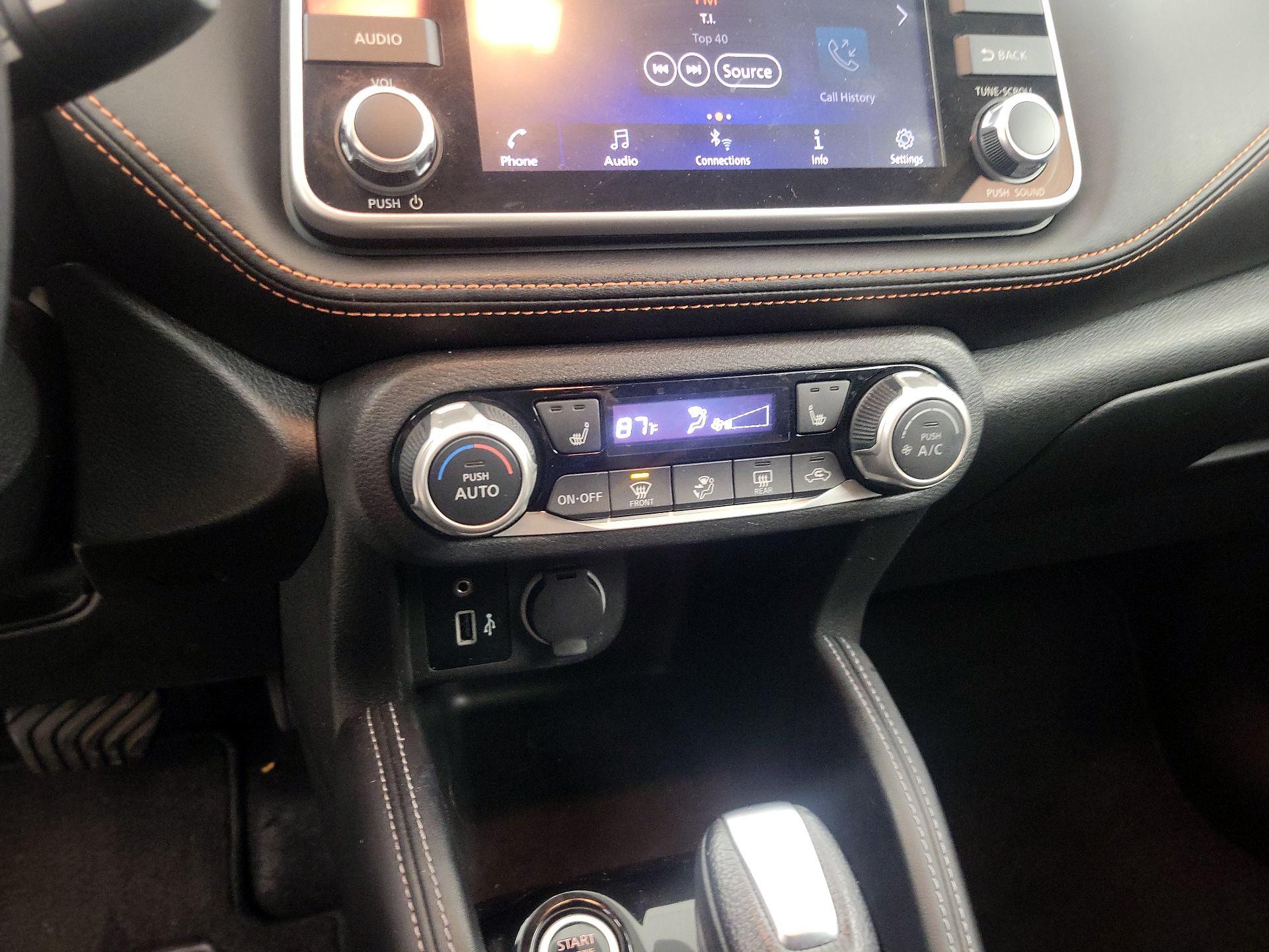 Thumbnail: 2020 Nissan Kicks - 16