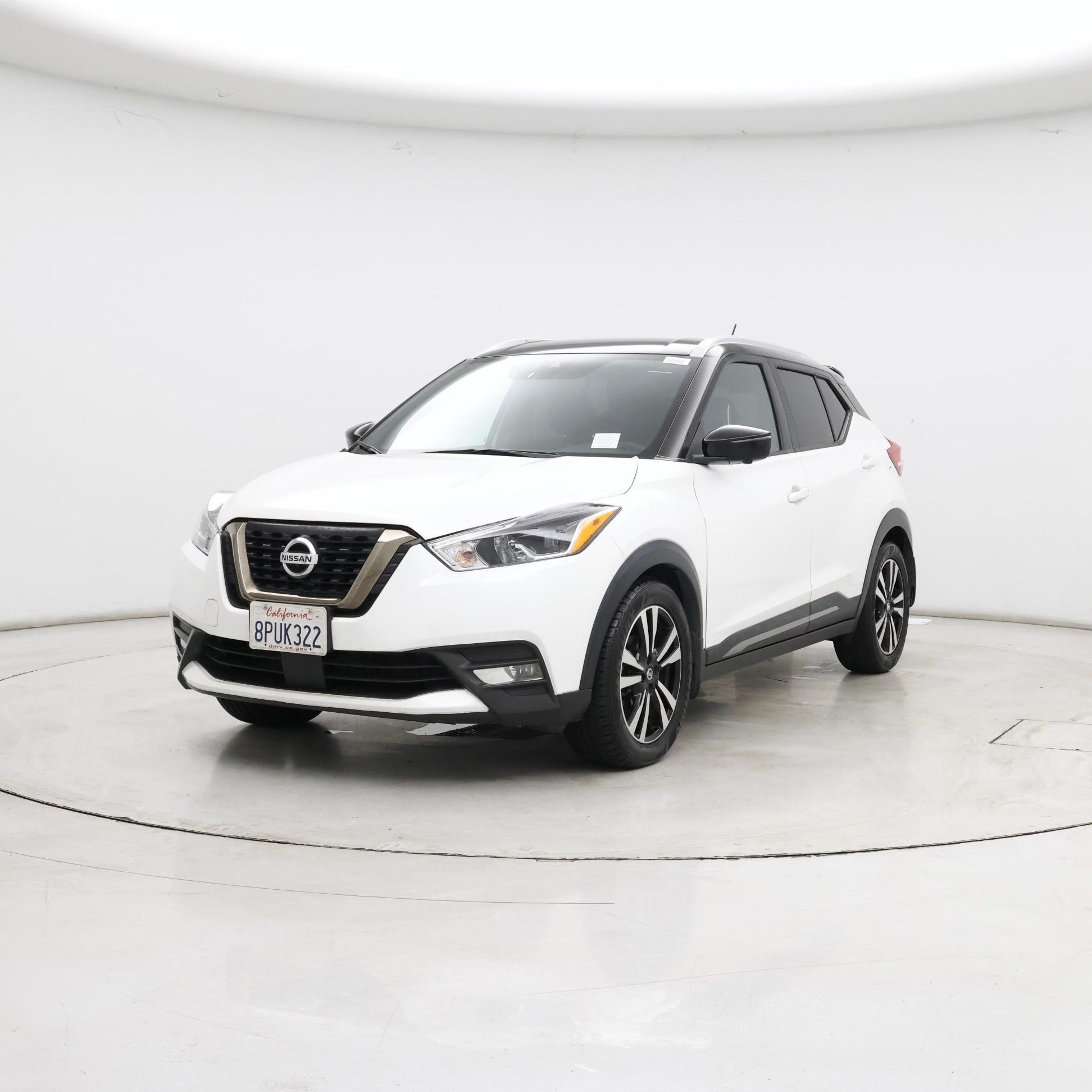 Thumbnail: 2020 Nissan Kicks - 4