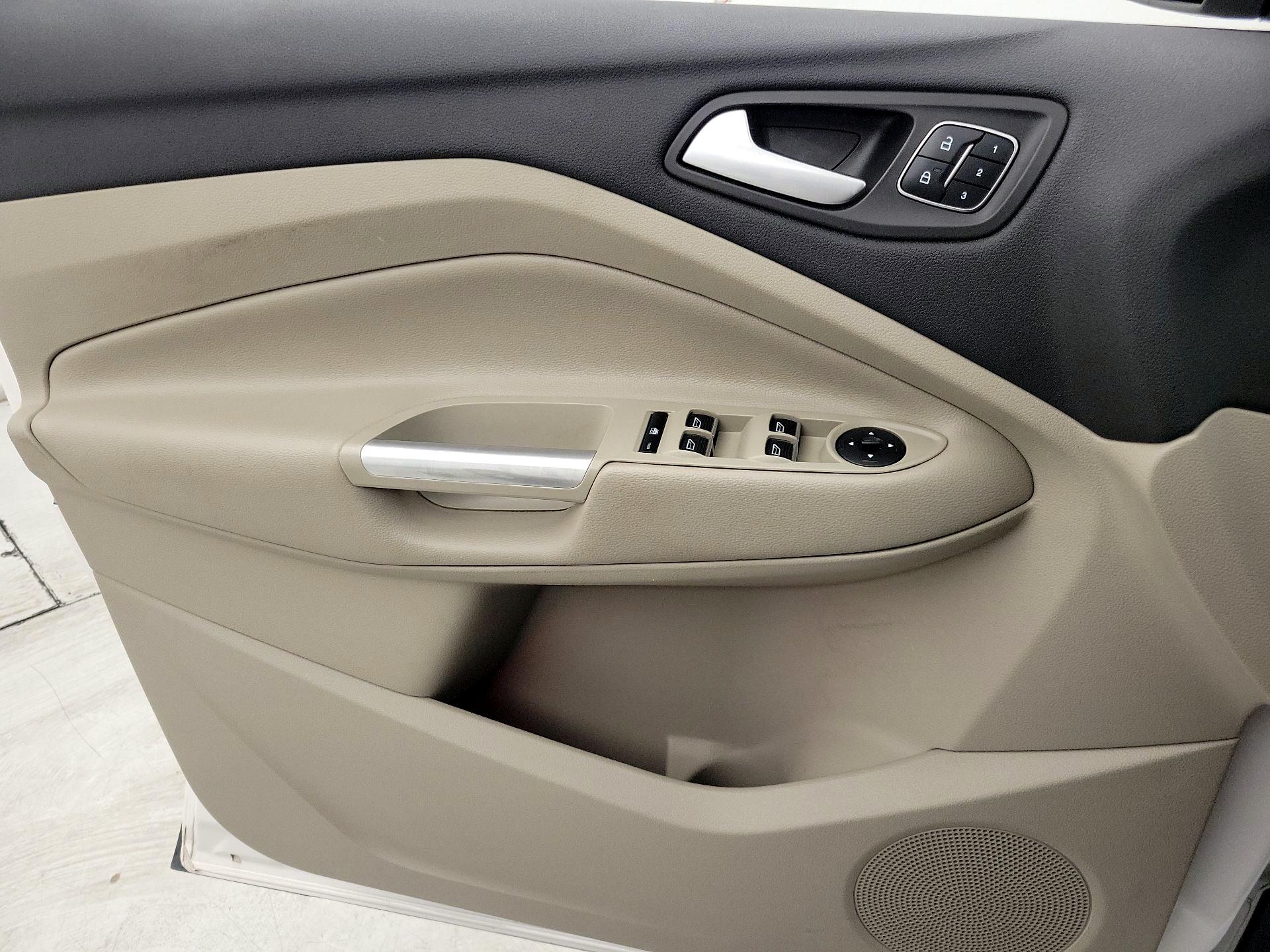 Thumbnail: 2018 Ford Escape - 12