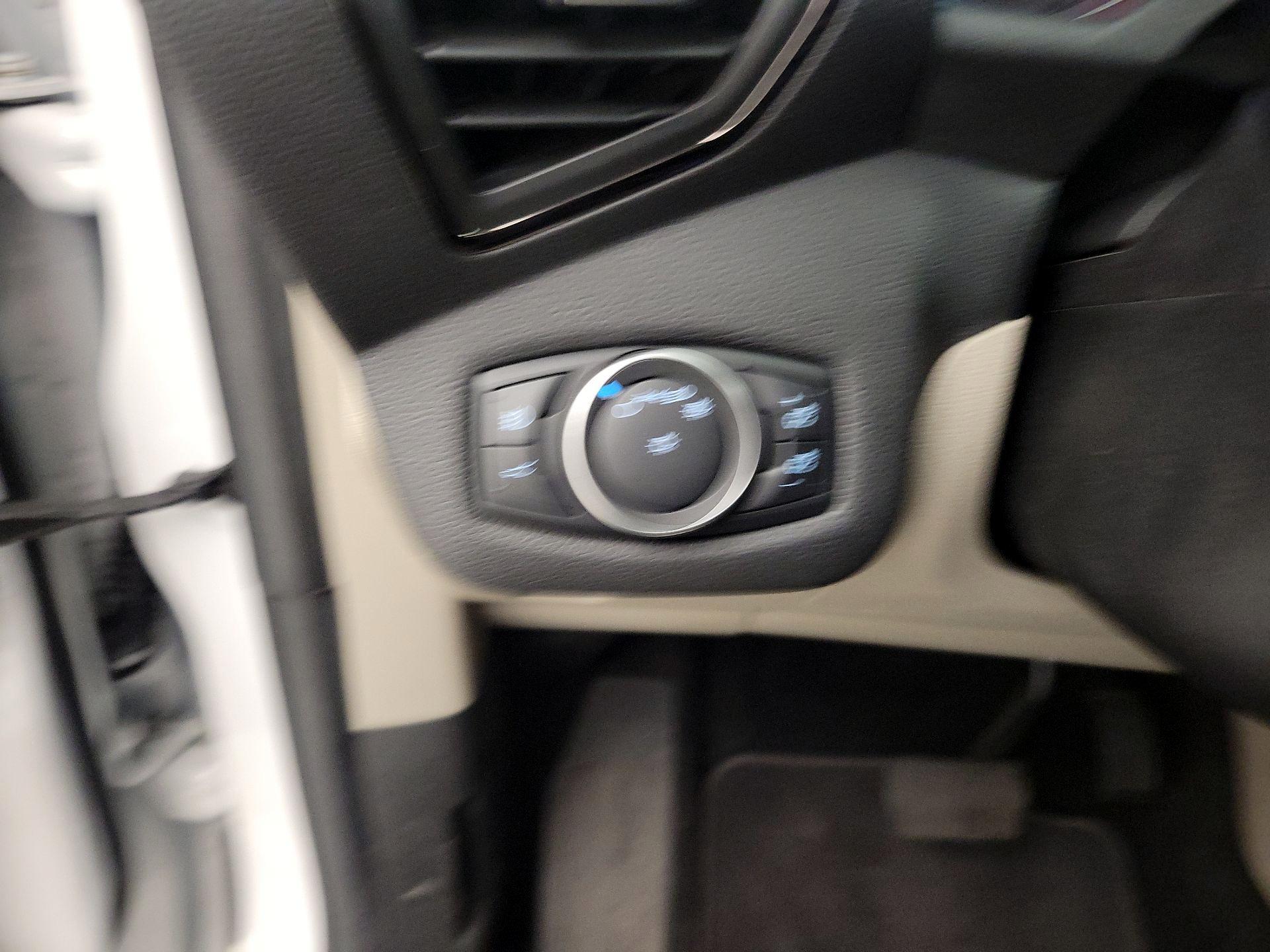 Thumbnail: 2018 Ford Escape - 13