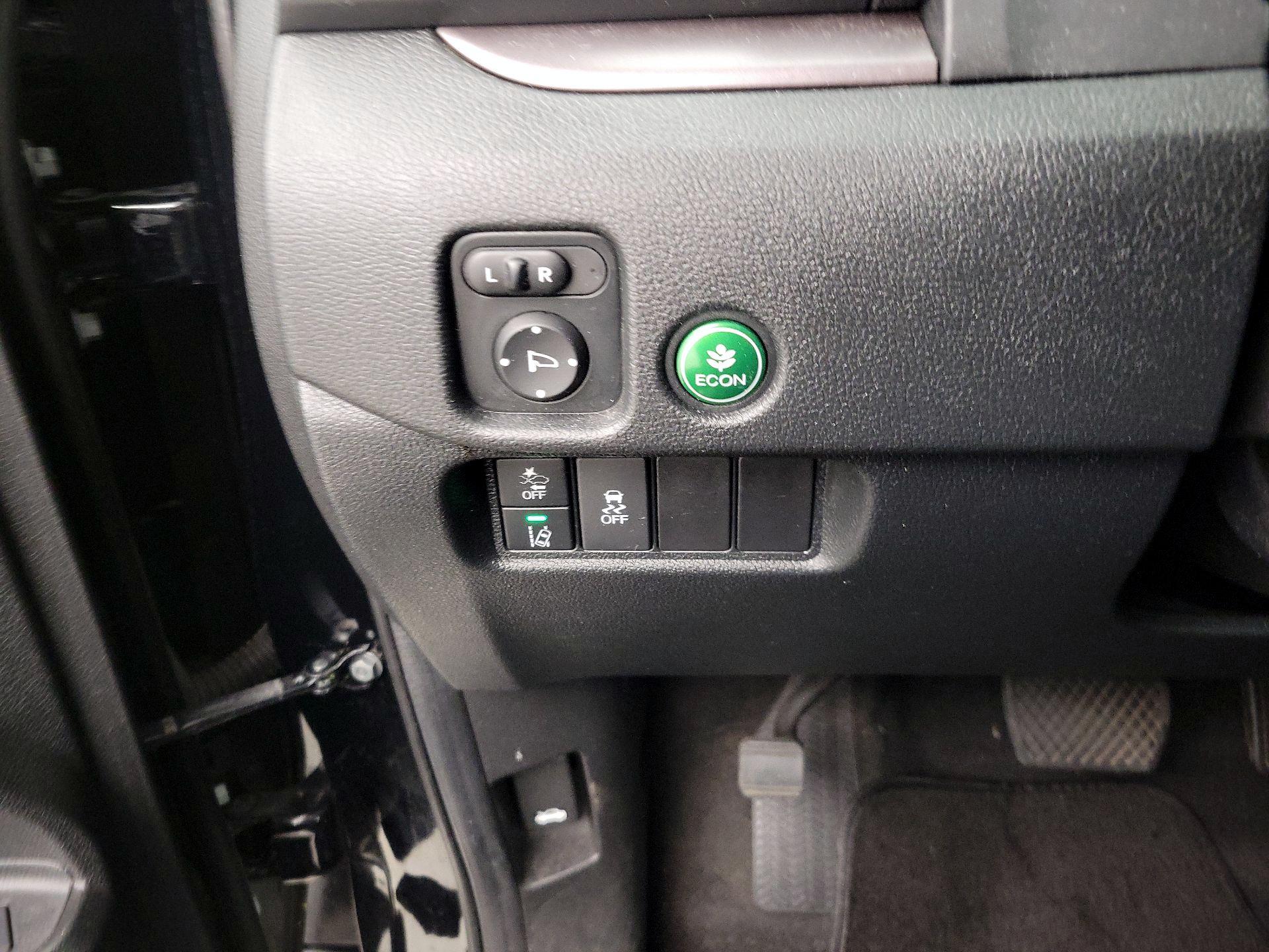 Thumbnail: 2022 Honda Pilot - 13