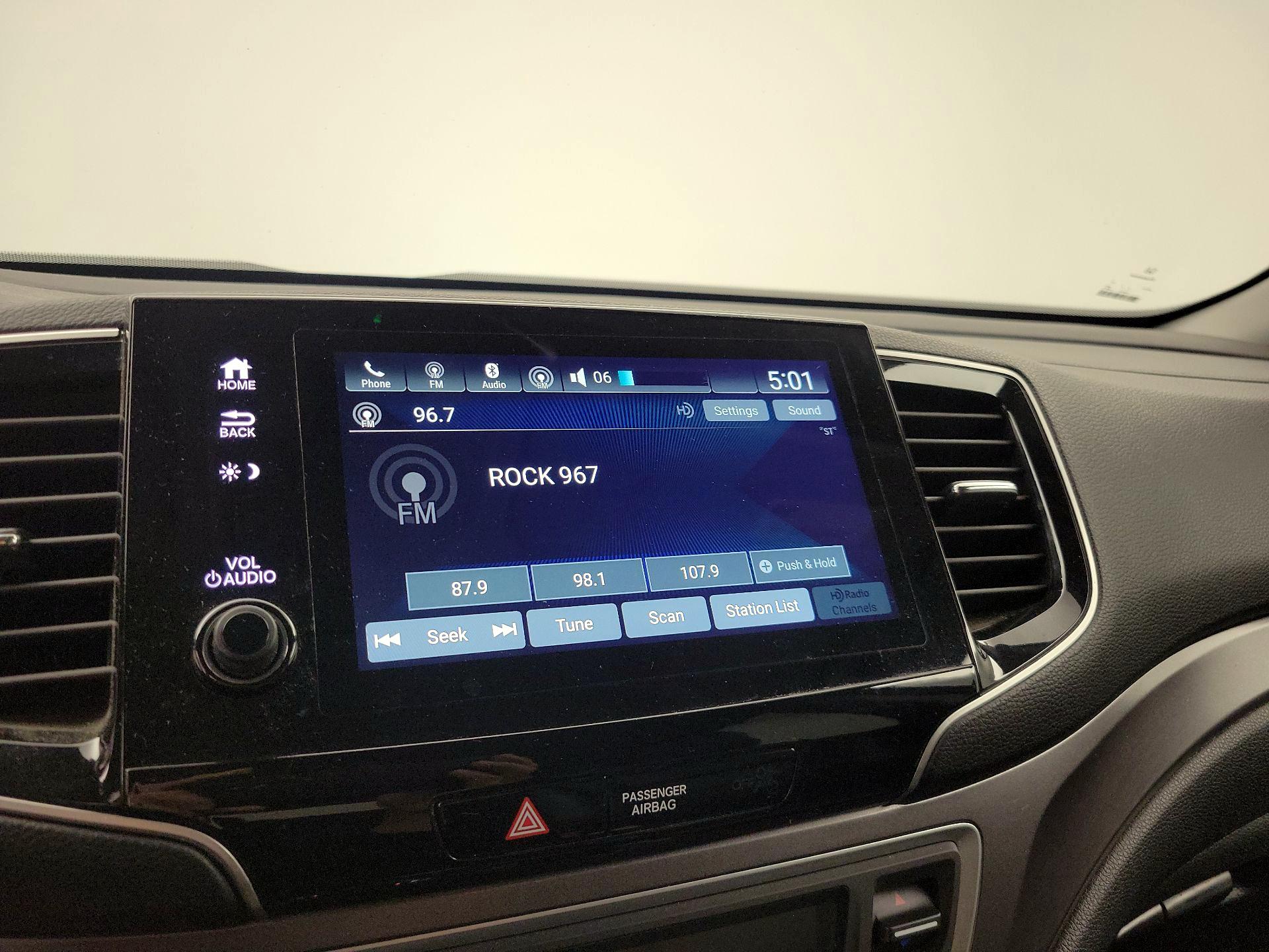 Thumbnail: 2022 Honda Pilot - 16