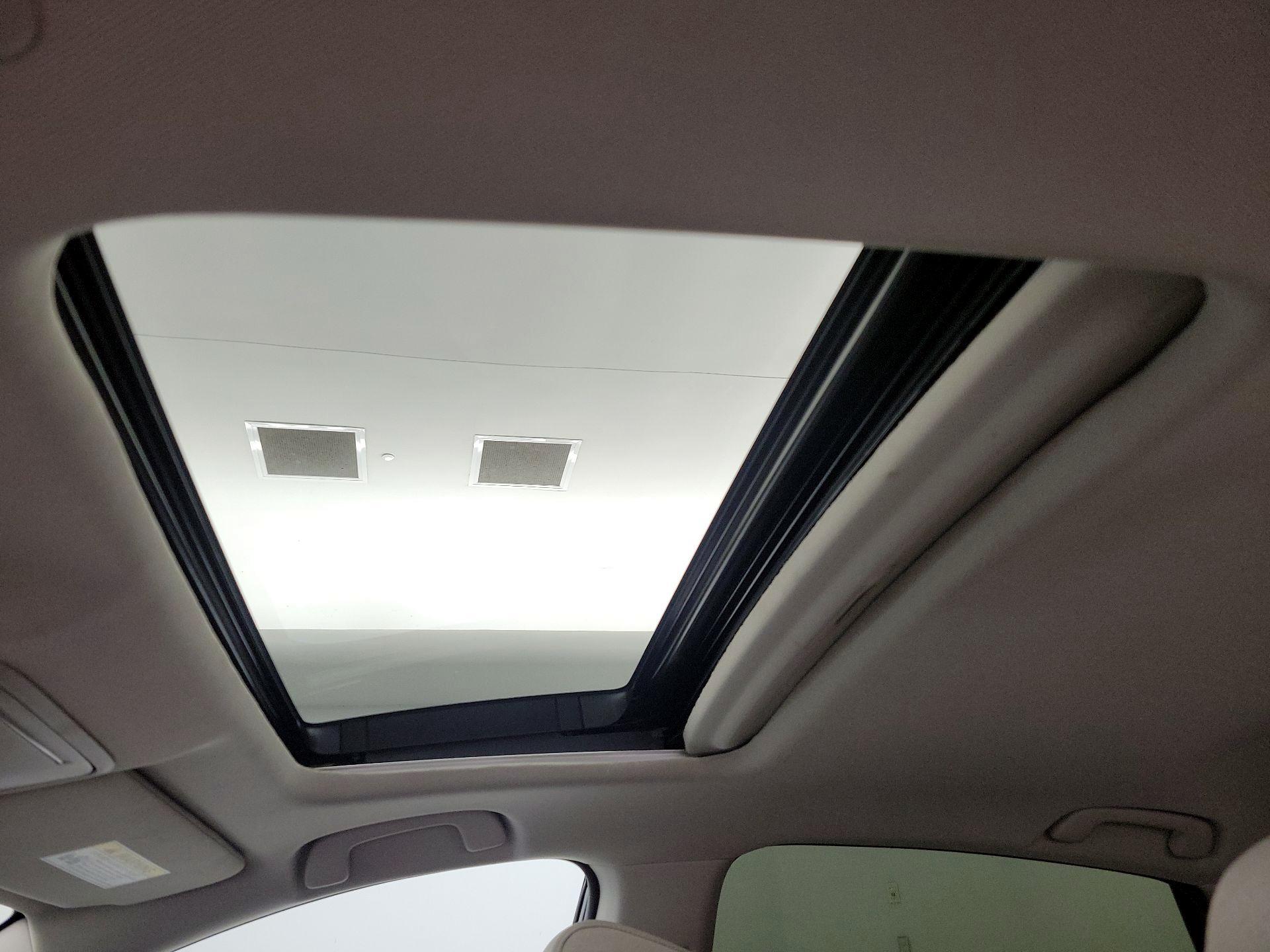 Thumbnail: 2023 Honda Accord - 18