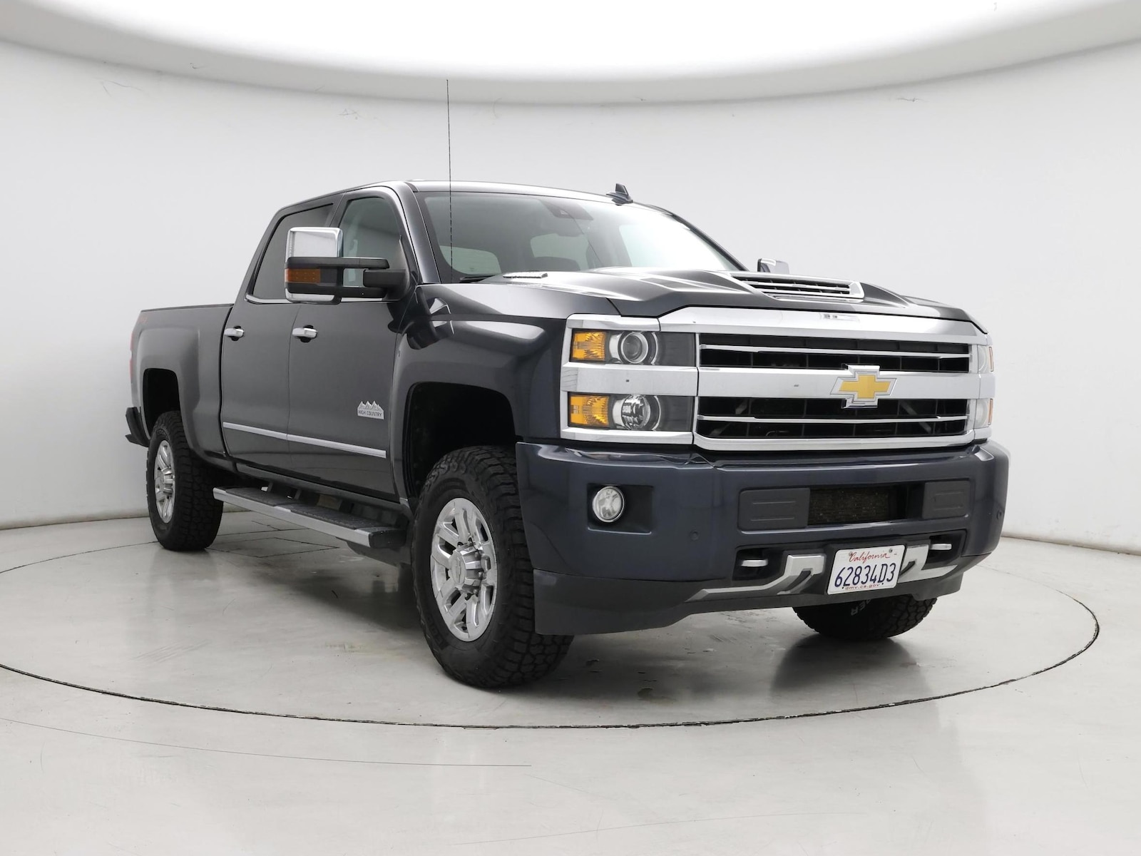 2019 Chevrolet Silverado 3500HD High Country - Photo 2