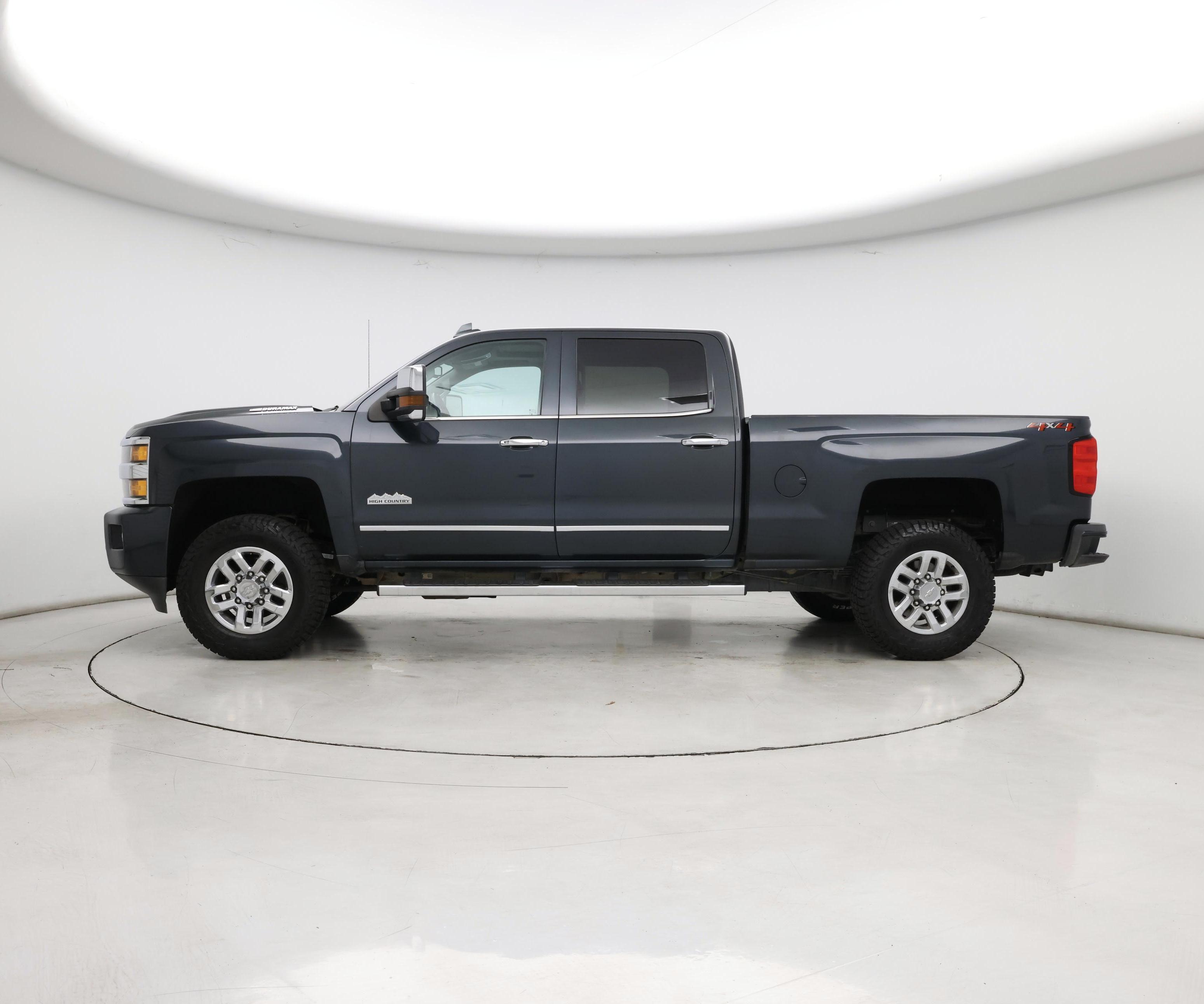 Thumbnail: 2019 Chevrolet Silverado 3500 - 3