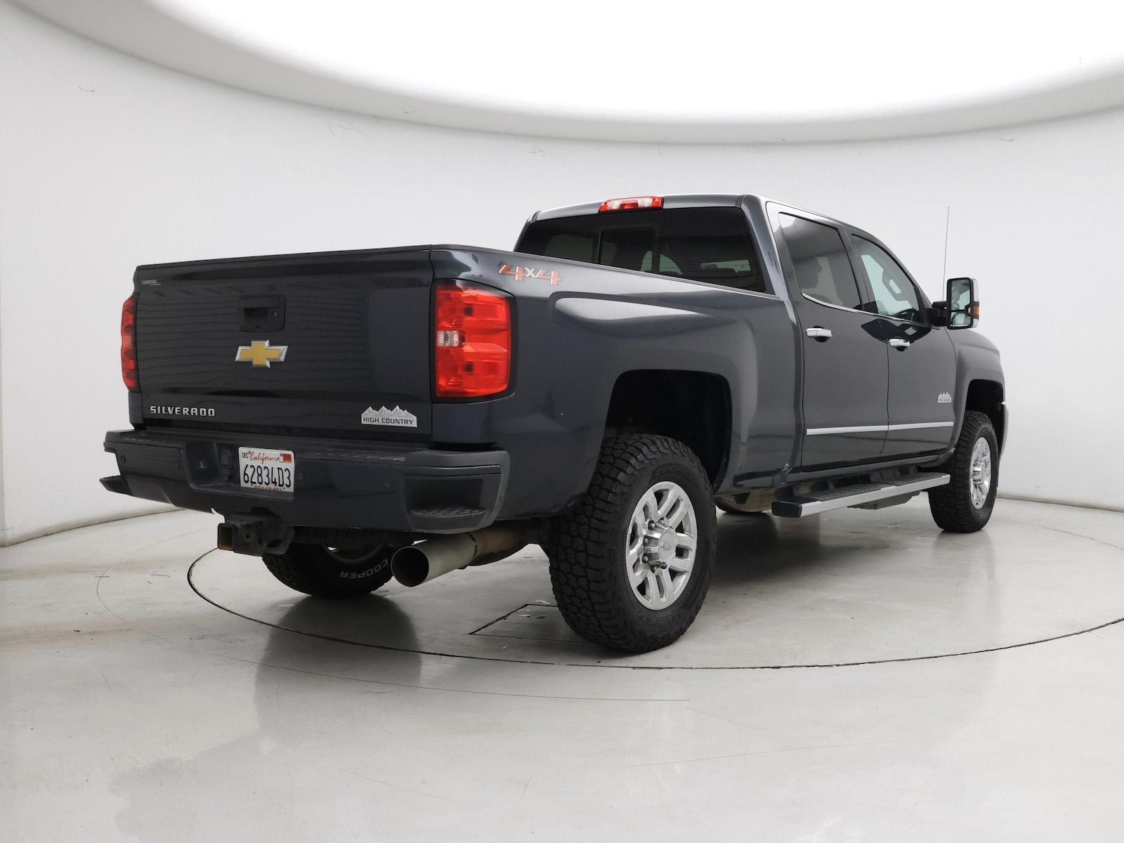 2019 Chevrolet Silverado 3500HD High Country - Photo 9
