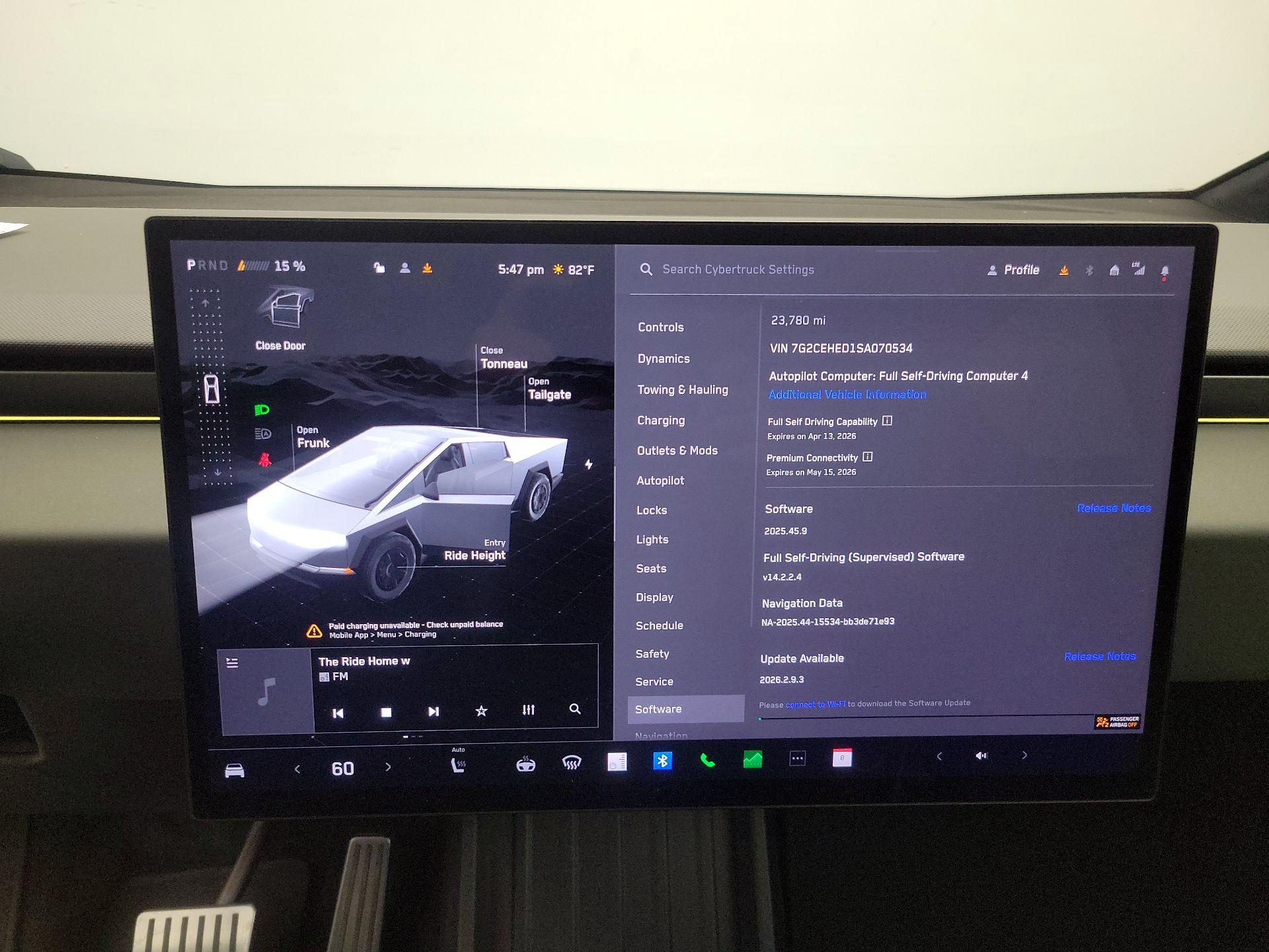 Thumbnail: 2025 Tesla Cybertruck - 13