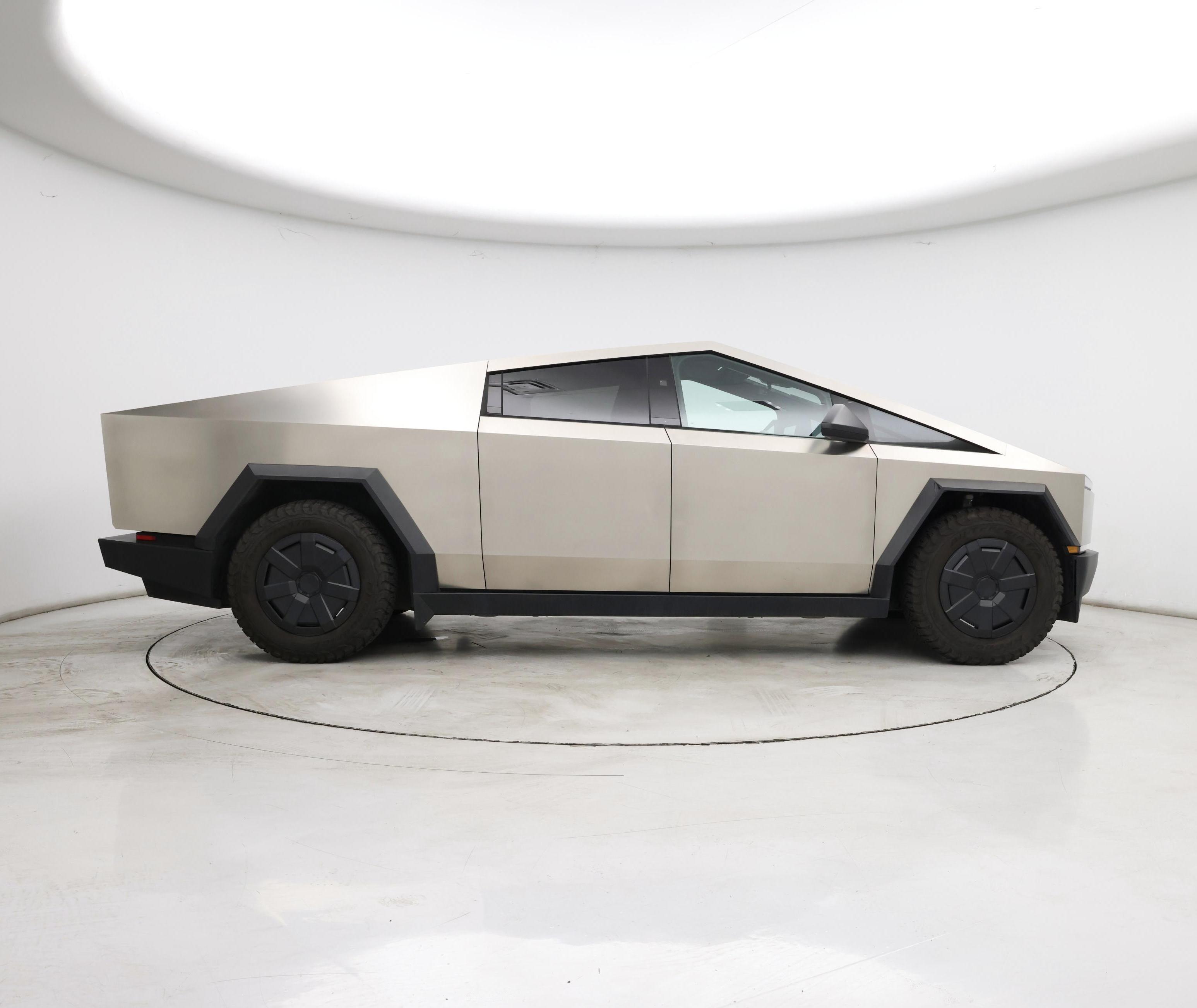 Thumbnail: 2025 Tesla Cybertruck - 7