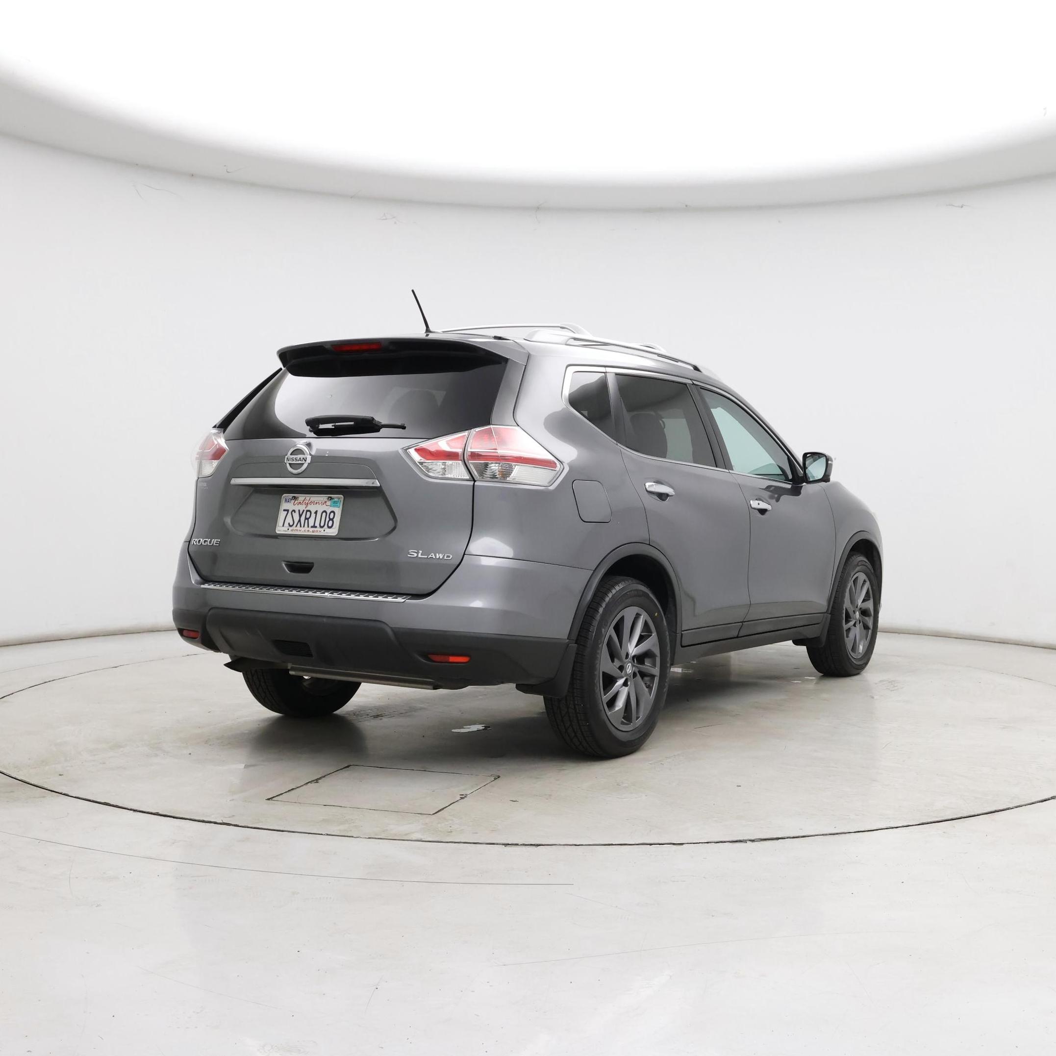 Thumbnail: 2016 Nissan Rogue - 8
