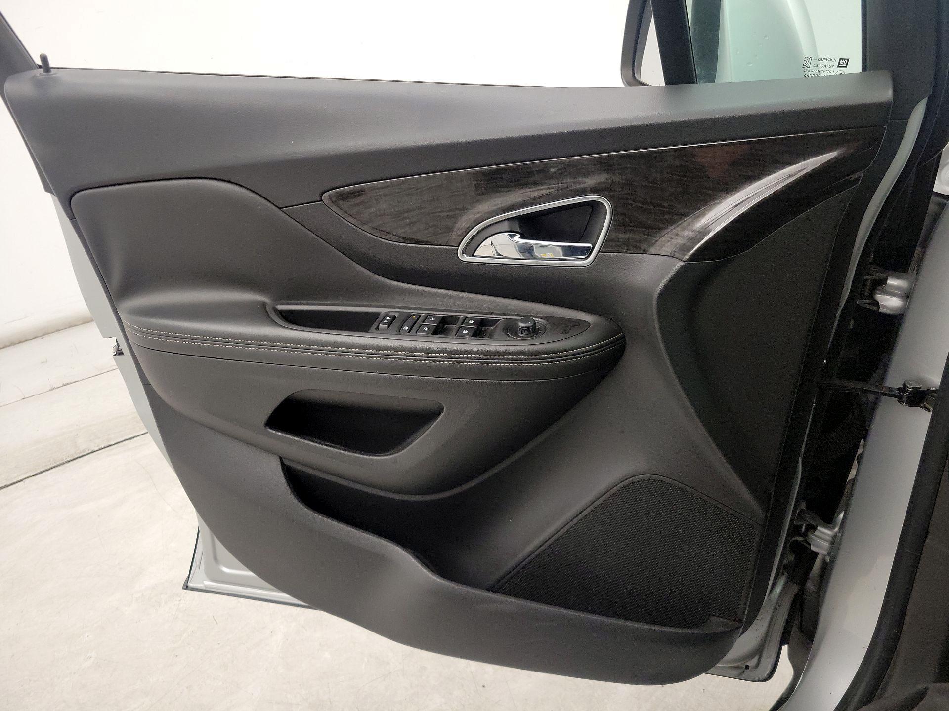 Thumbnail: 2015 Buick Encore - 12